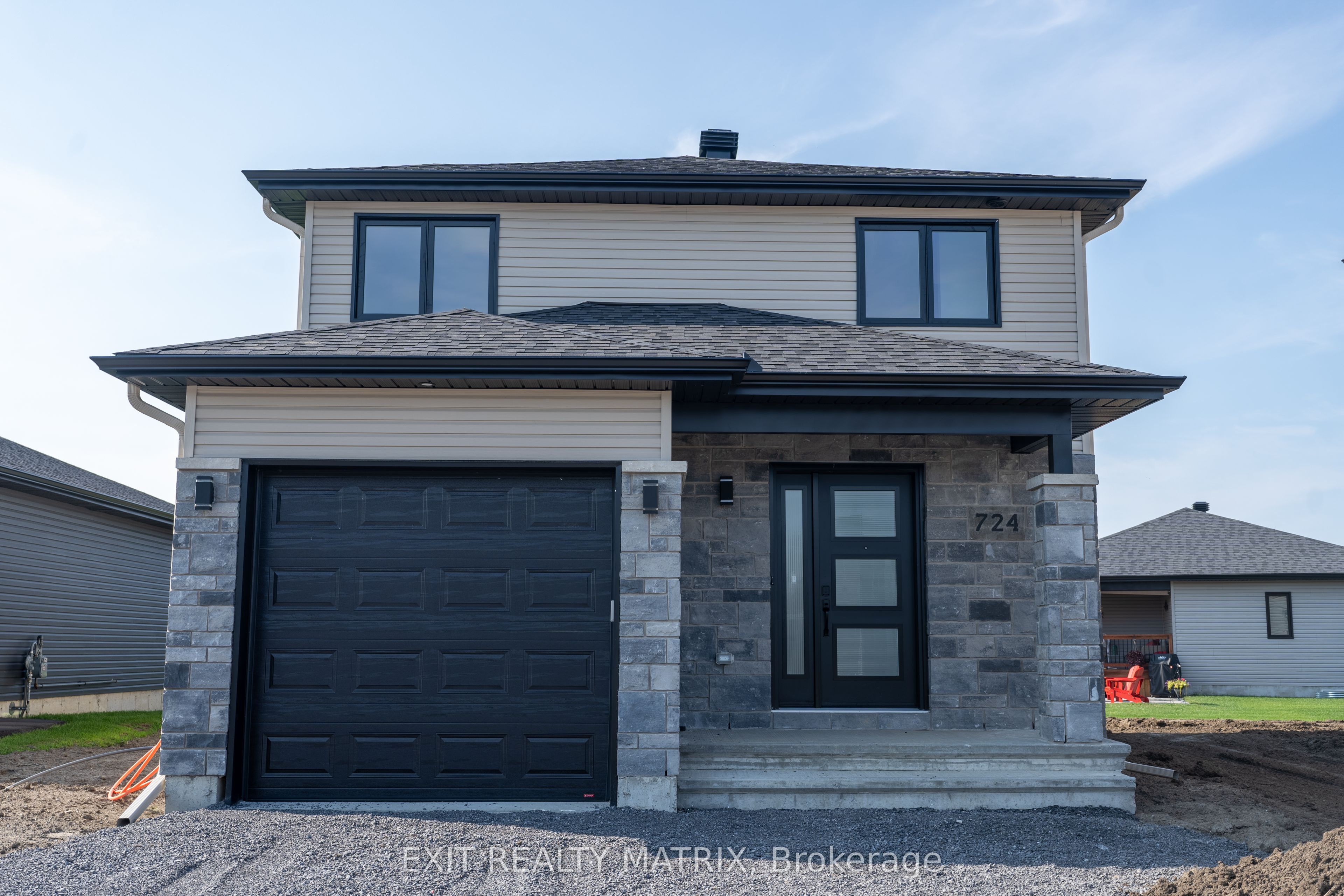 724 Walton Street Property Photo