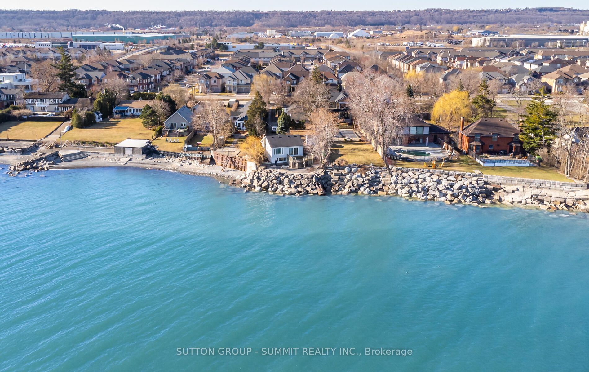 18 1/2 Lakeshore Drive Property Photo 3