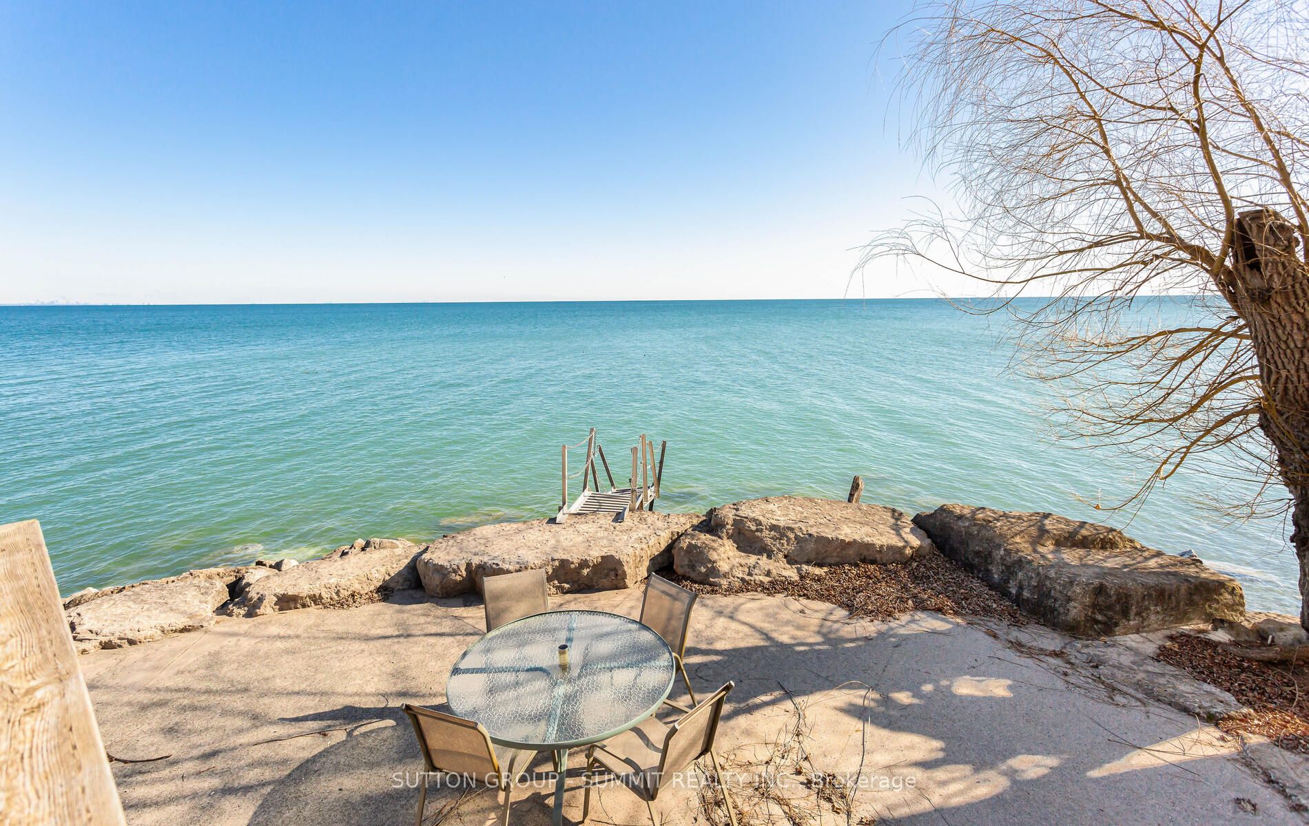 18 1/2 Lakeshore Drive Property Photo 24