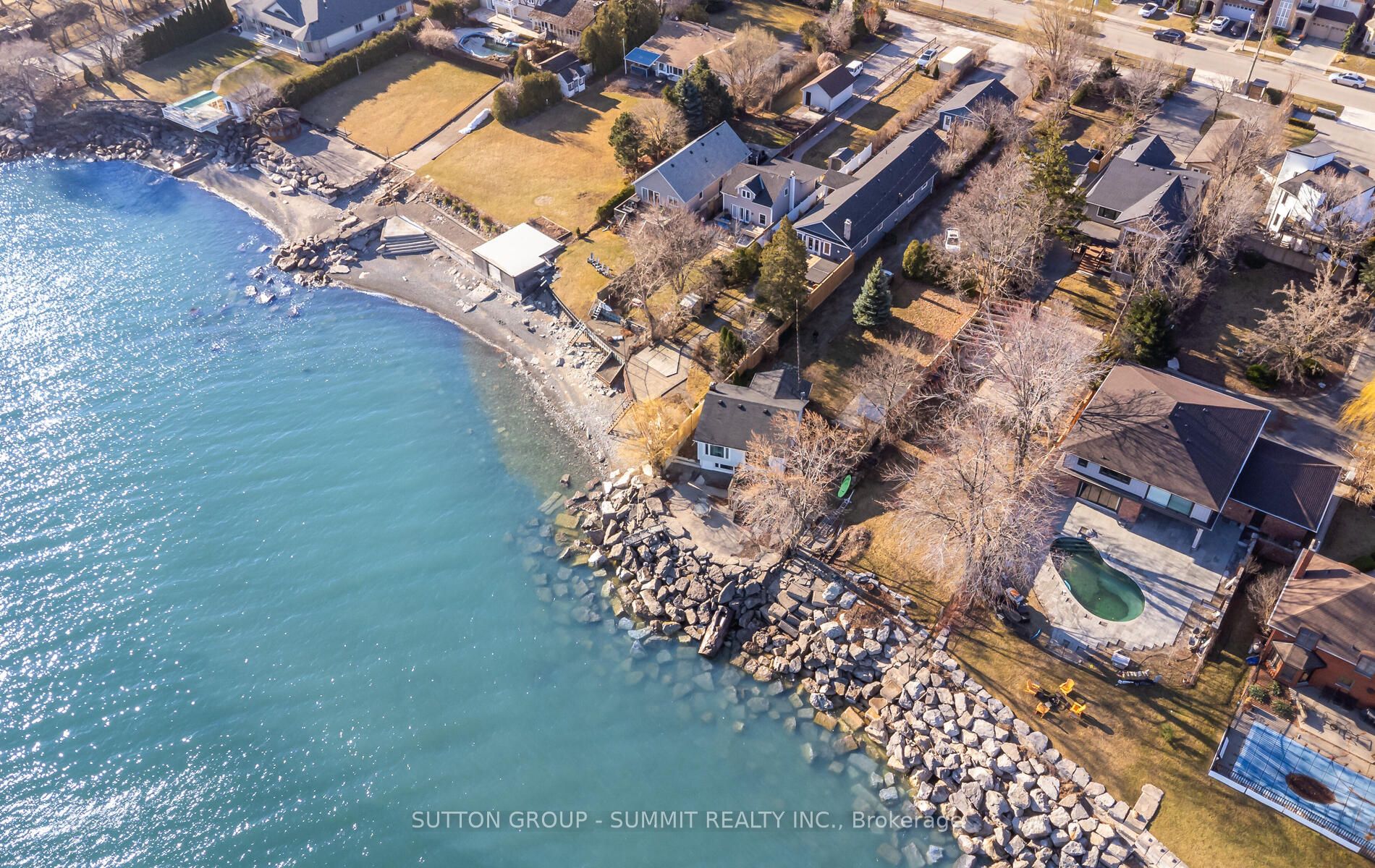 18 1/2 Lakeshore Drive Property Photo 25