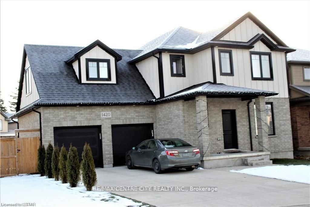 1420 Howlett Circle Property Photo