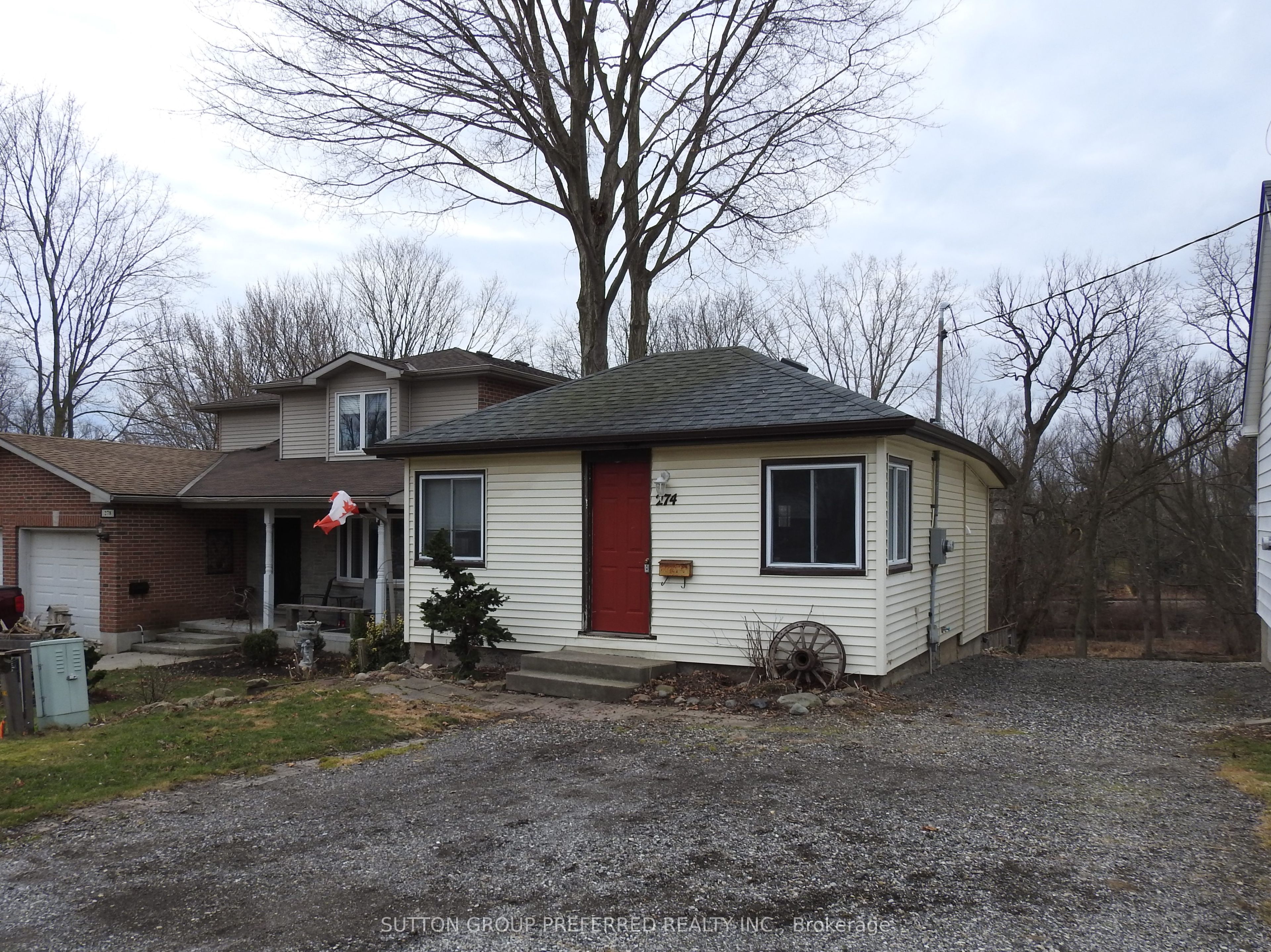 274 Wonham Street Property Photo