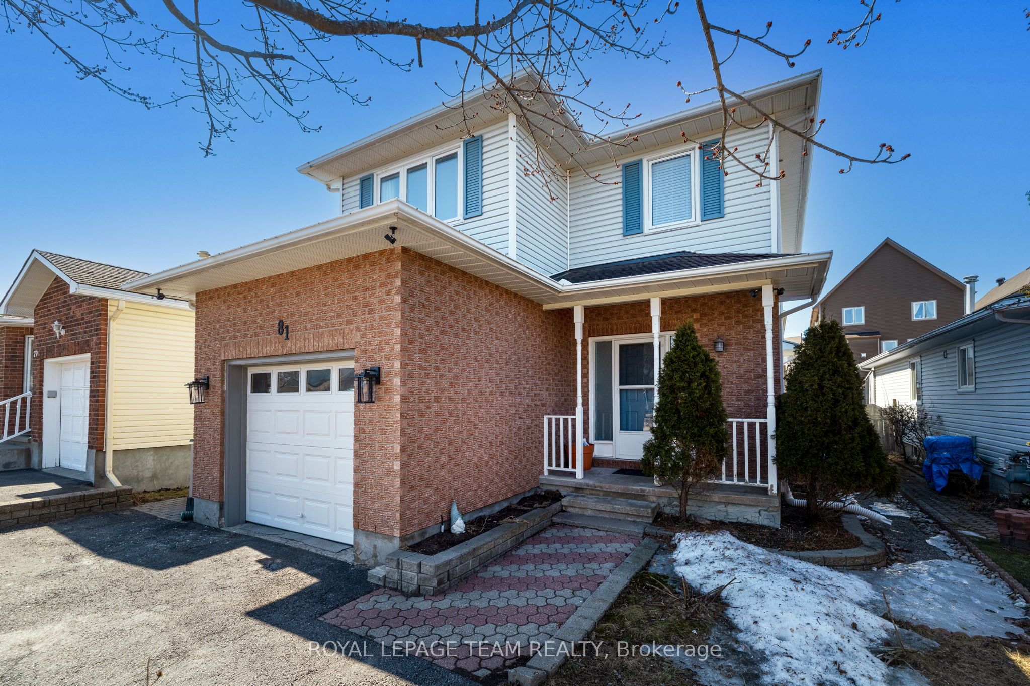 81 Alon St Property Photo
