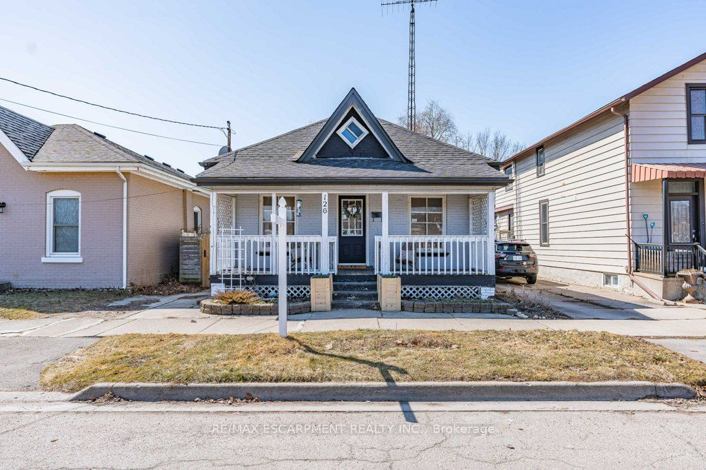 126 Pearl Street Property Photo