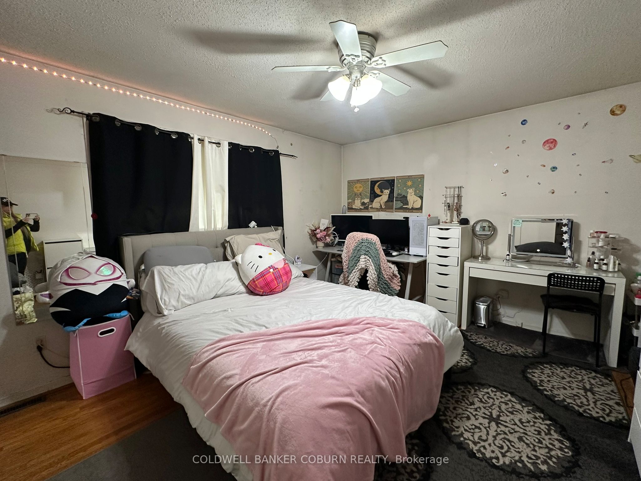 2211 St Laurent Boulevard Property Photo 16