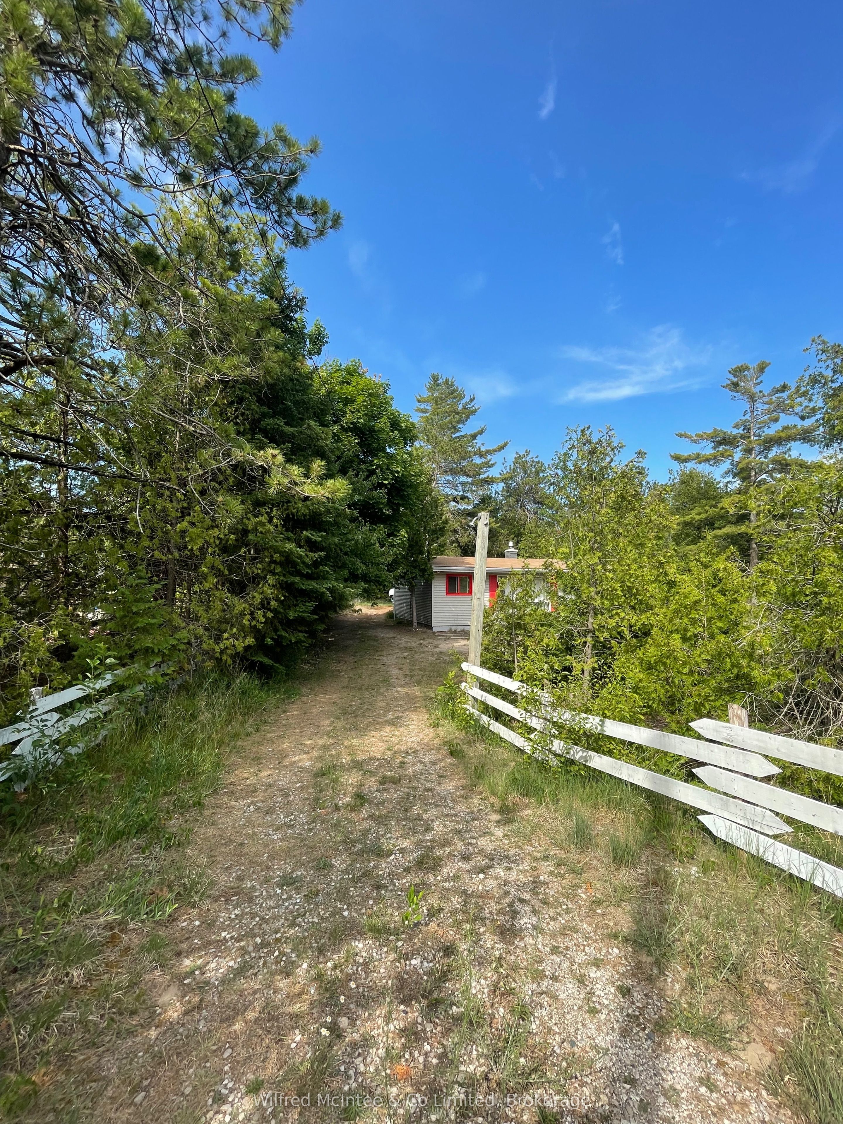 270 Ogimah Road Property Photo 5