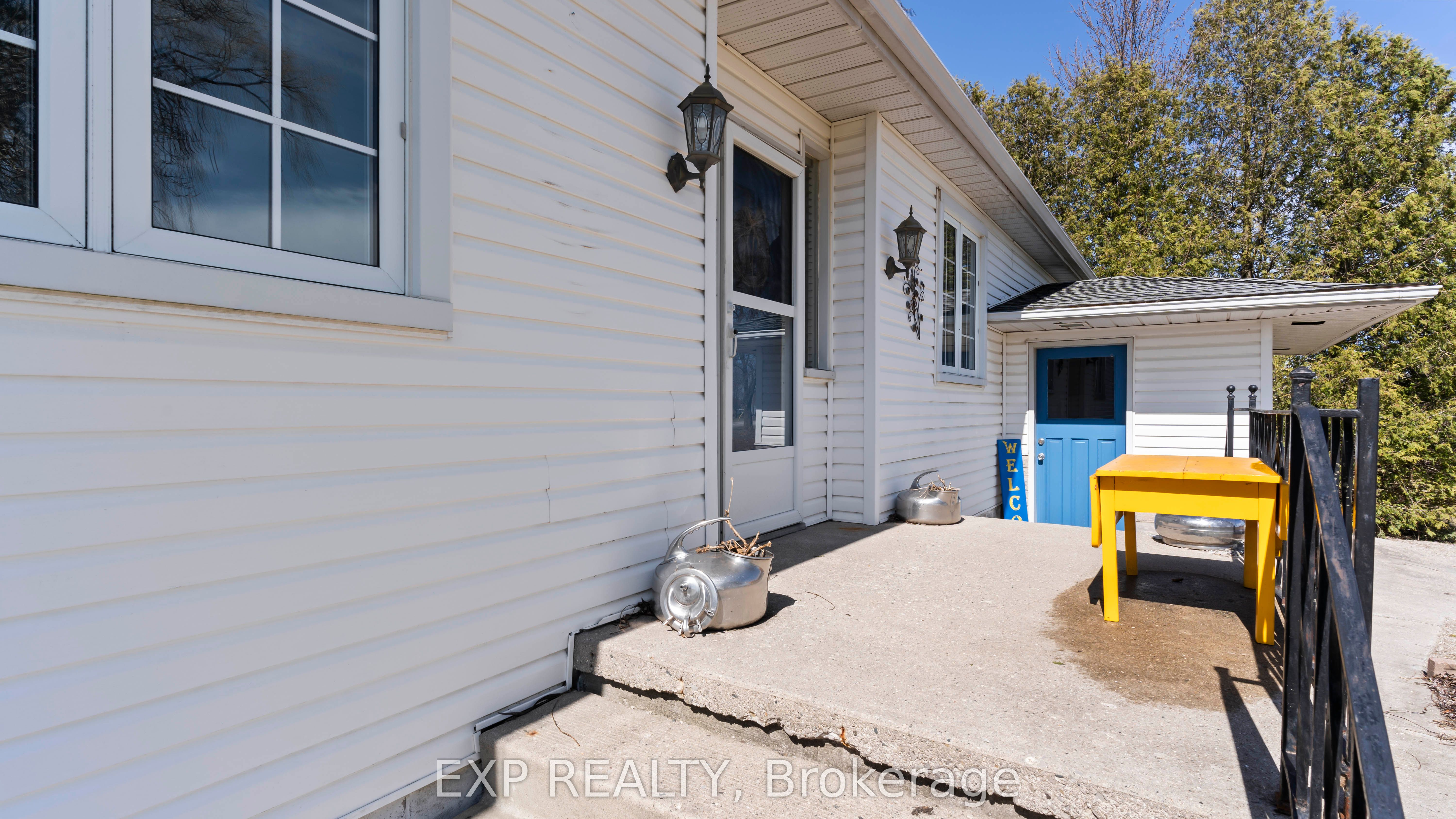 69889 Parr Line Property Photo 5