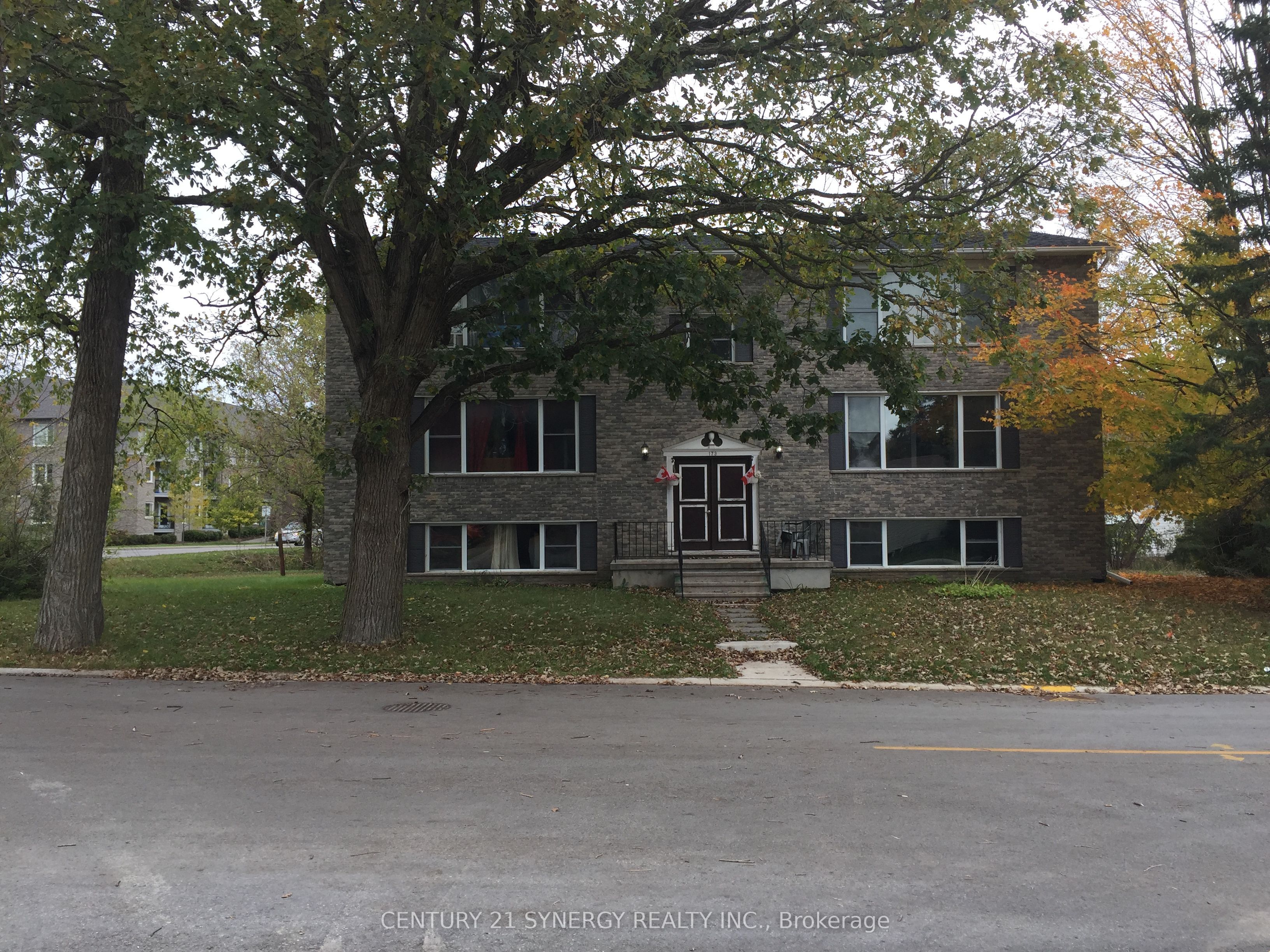 Lanark County Real Estate Listings Main Image