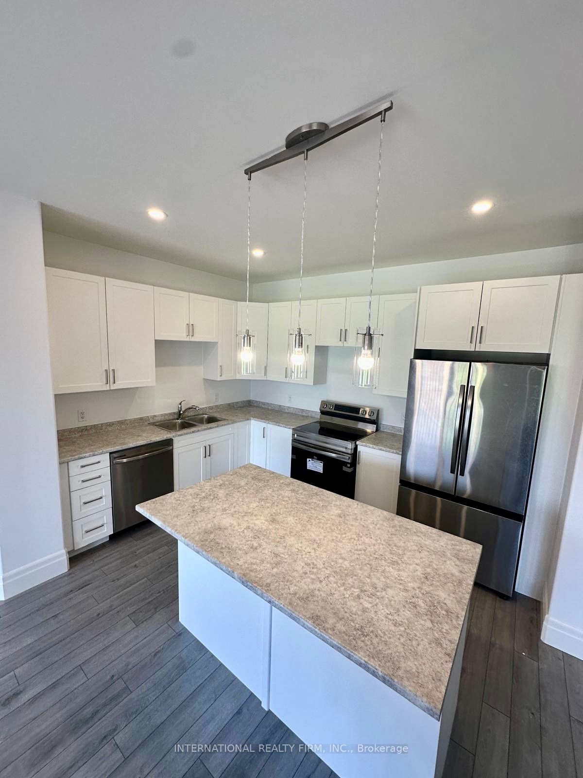 40 Evans Street Property Photo 2