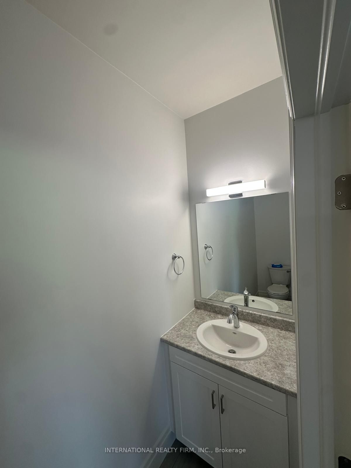 40 Evans Street Property Photo 11