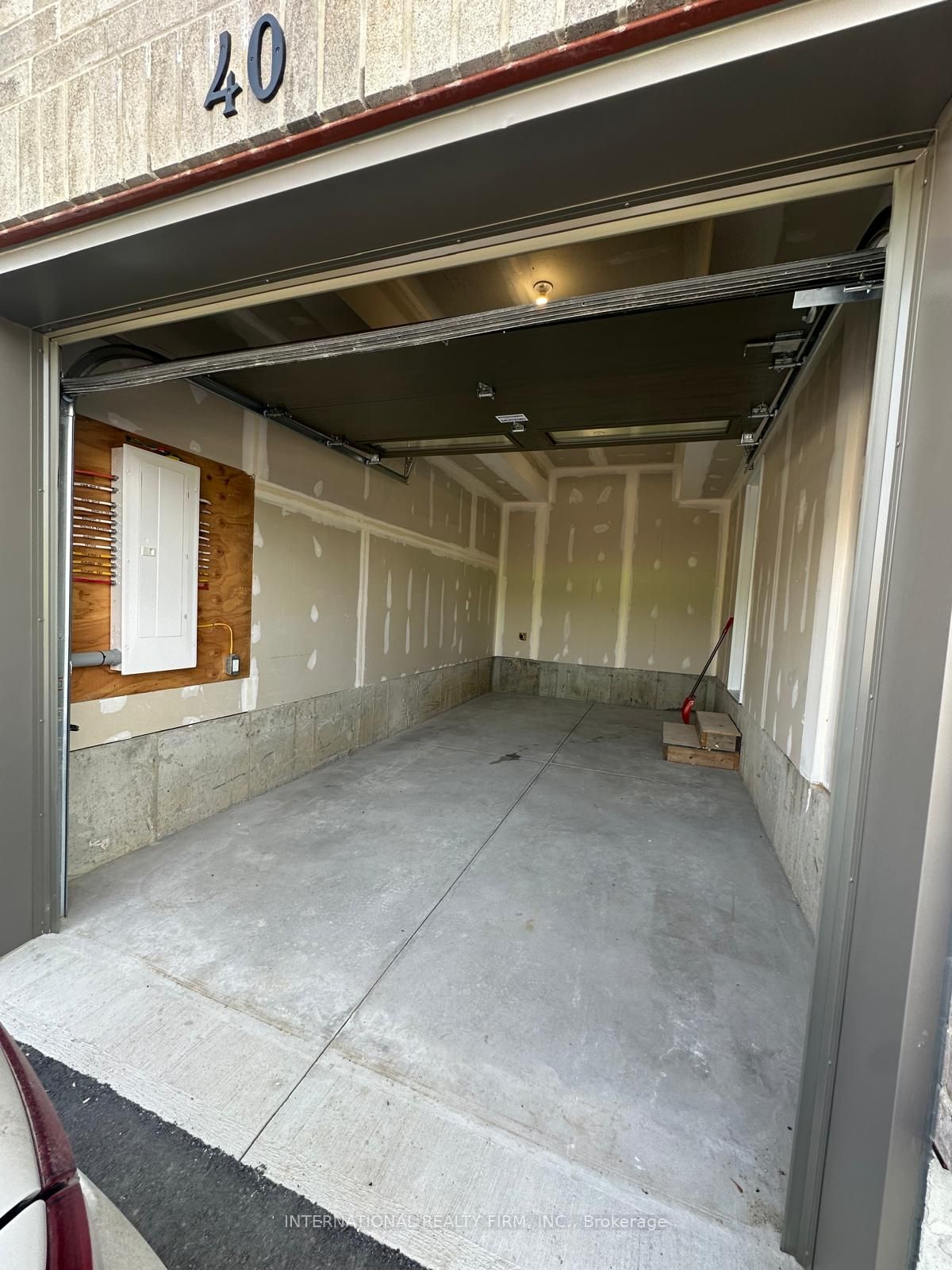 40 Evans Street Property Photo 12