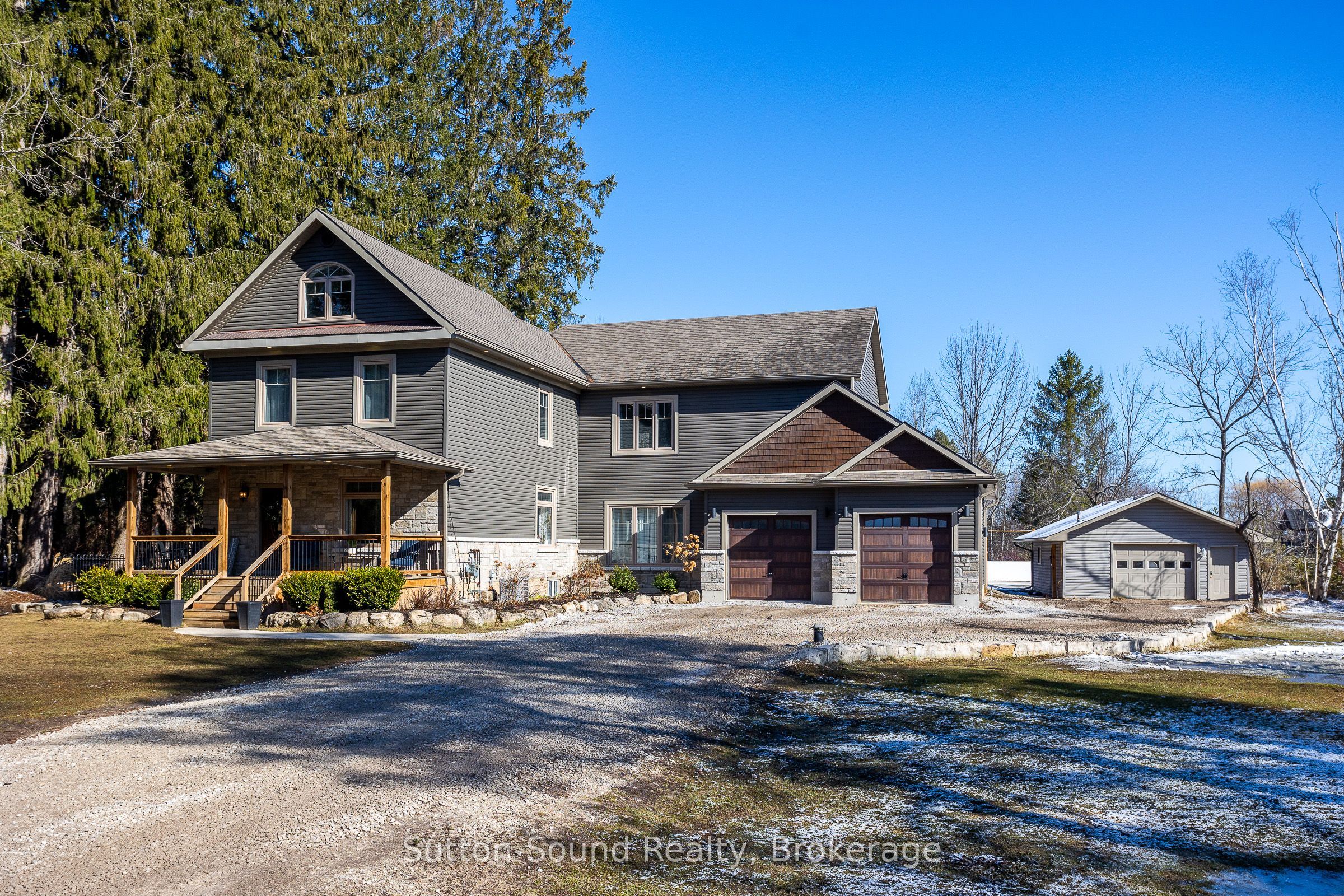 875 27th Street Property Photo