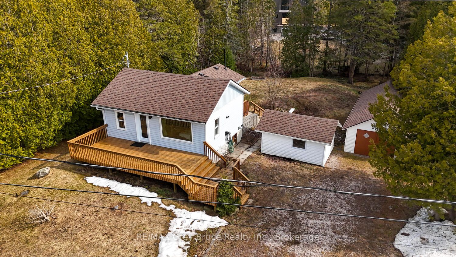 861 Pike Bay Road Property Photo