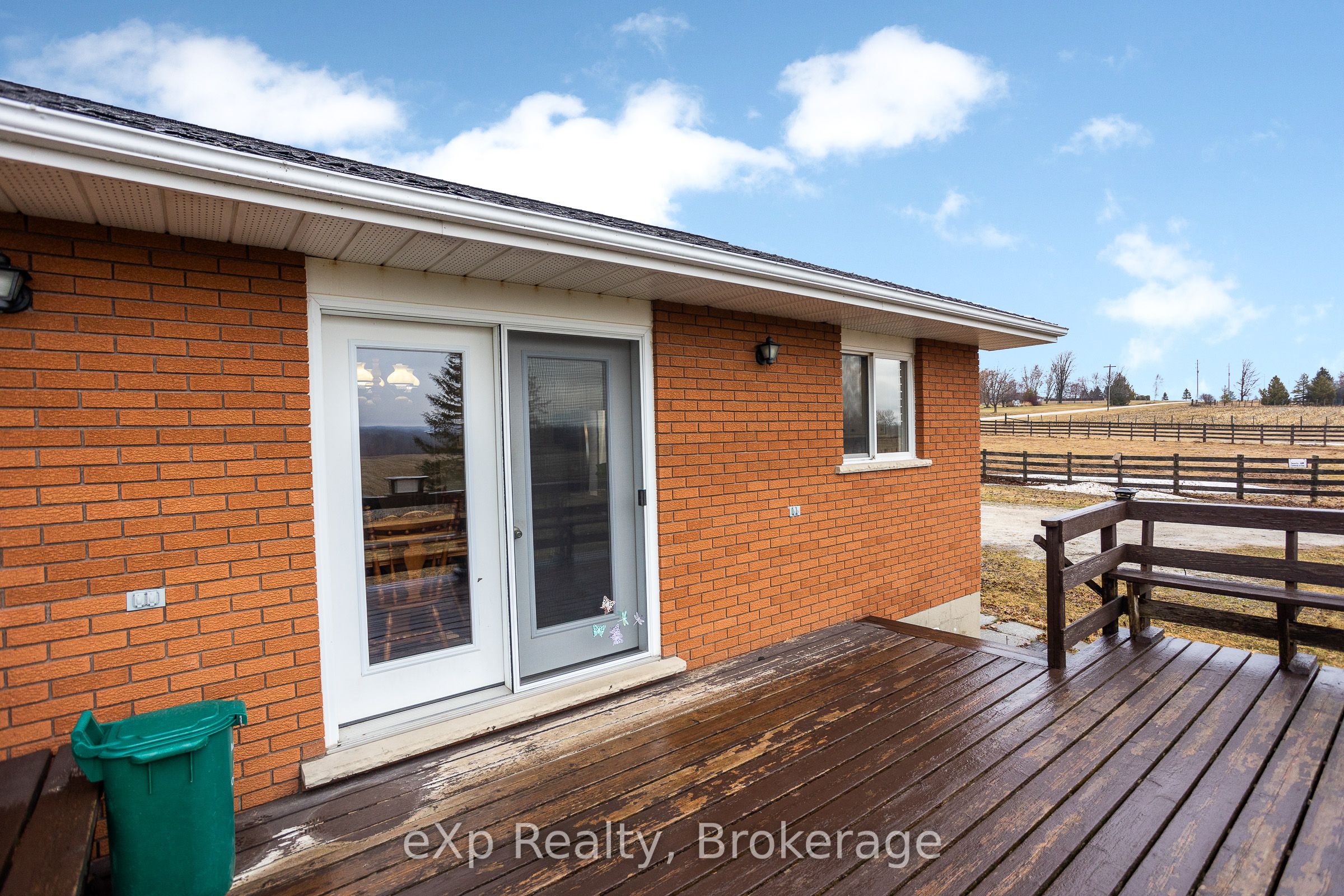 439607 Sydenham-lakeshore Drive Property Photo 27