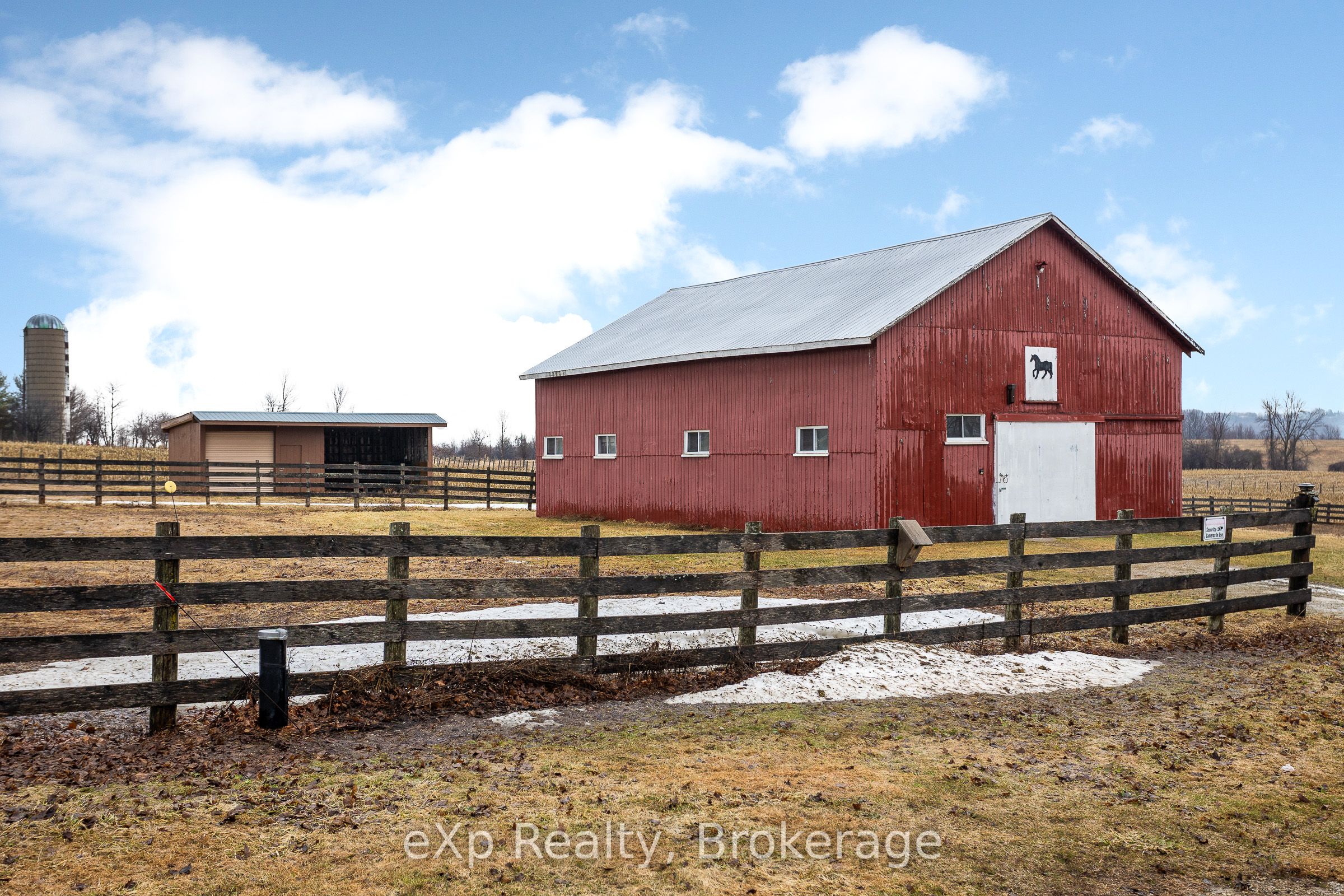 439607 Sydenham-lakeshore Drive Property Photo 32