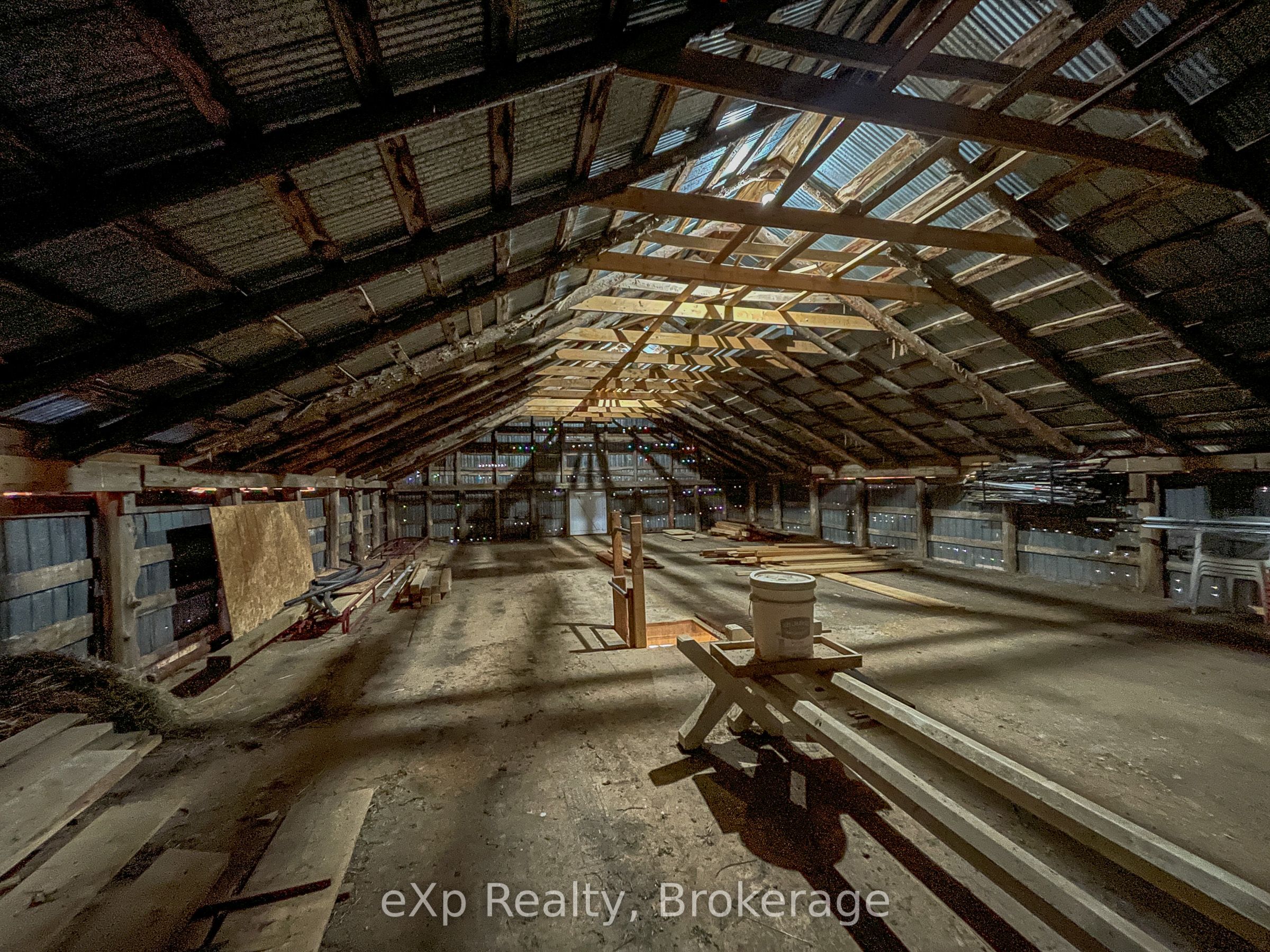 439607 Sydenham-lakeshore Drive Property Photo 39