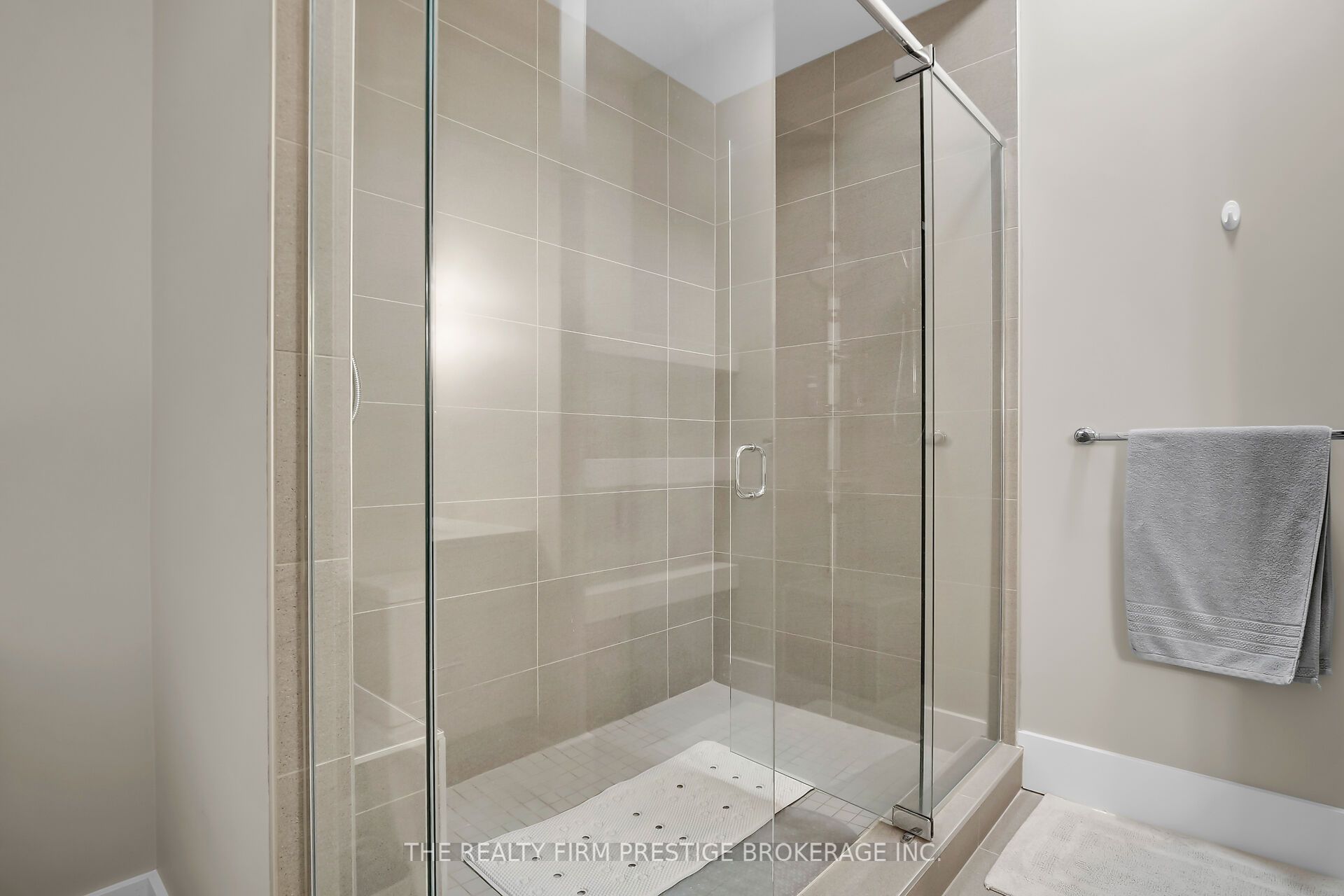 1705 Fiddlehead Place 201 Property Photo 17