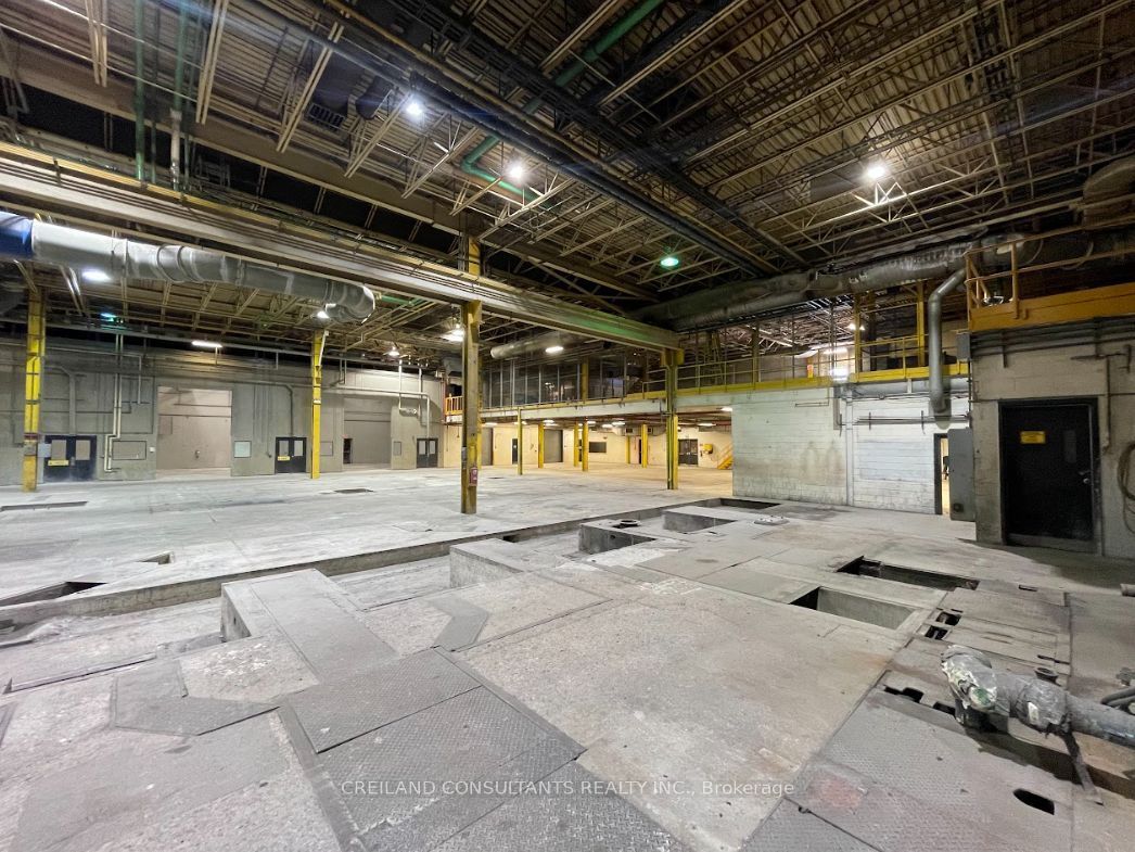 130 Wright Boulevard Property Photo 8