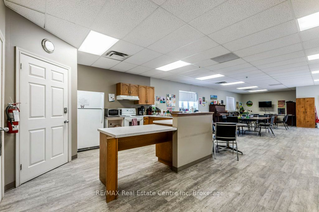 280 St Patrick Street Property Photo 8
