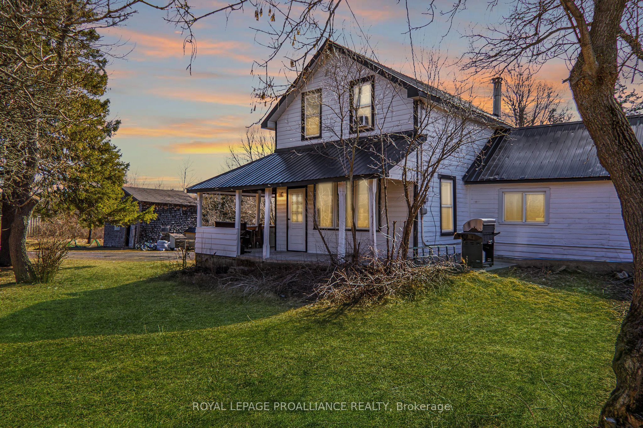 808 County Rd 12 Property Photo
