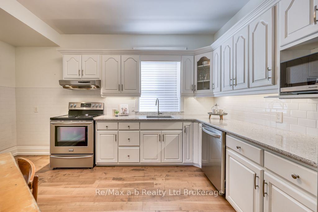 383 Ingersoll Avenue Property Photo 17