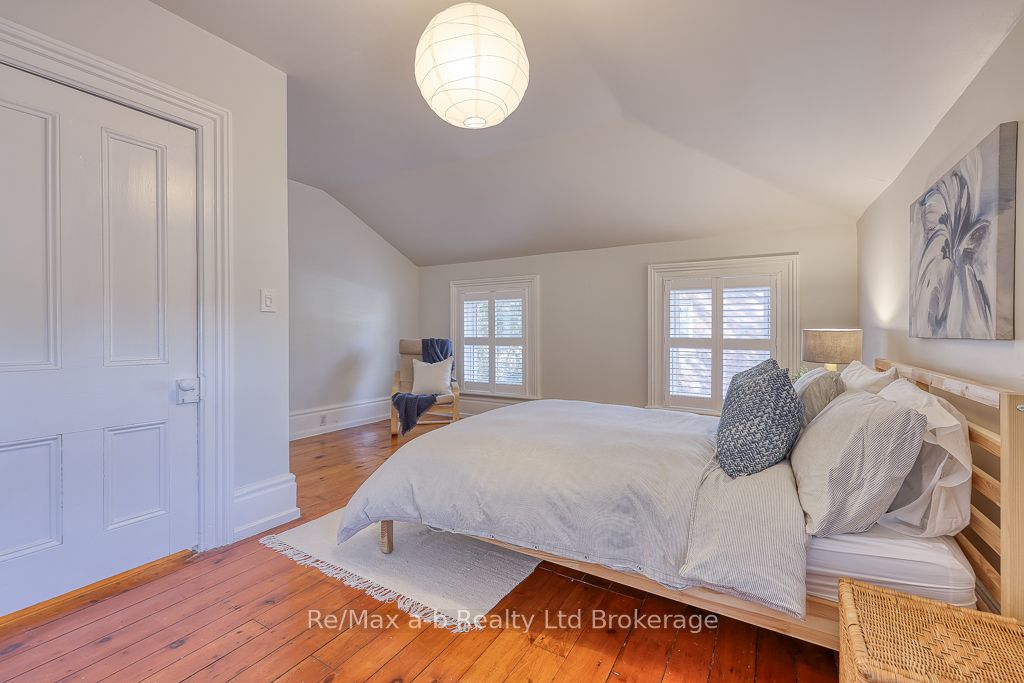 383 Ingersoll Avenue Property Photo 33