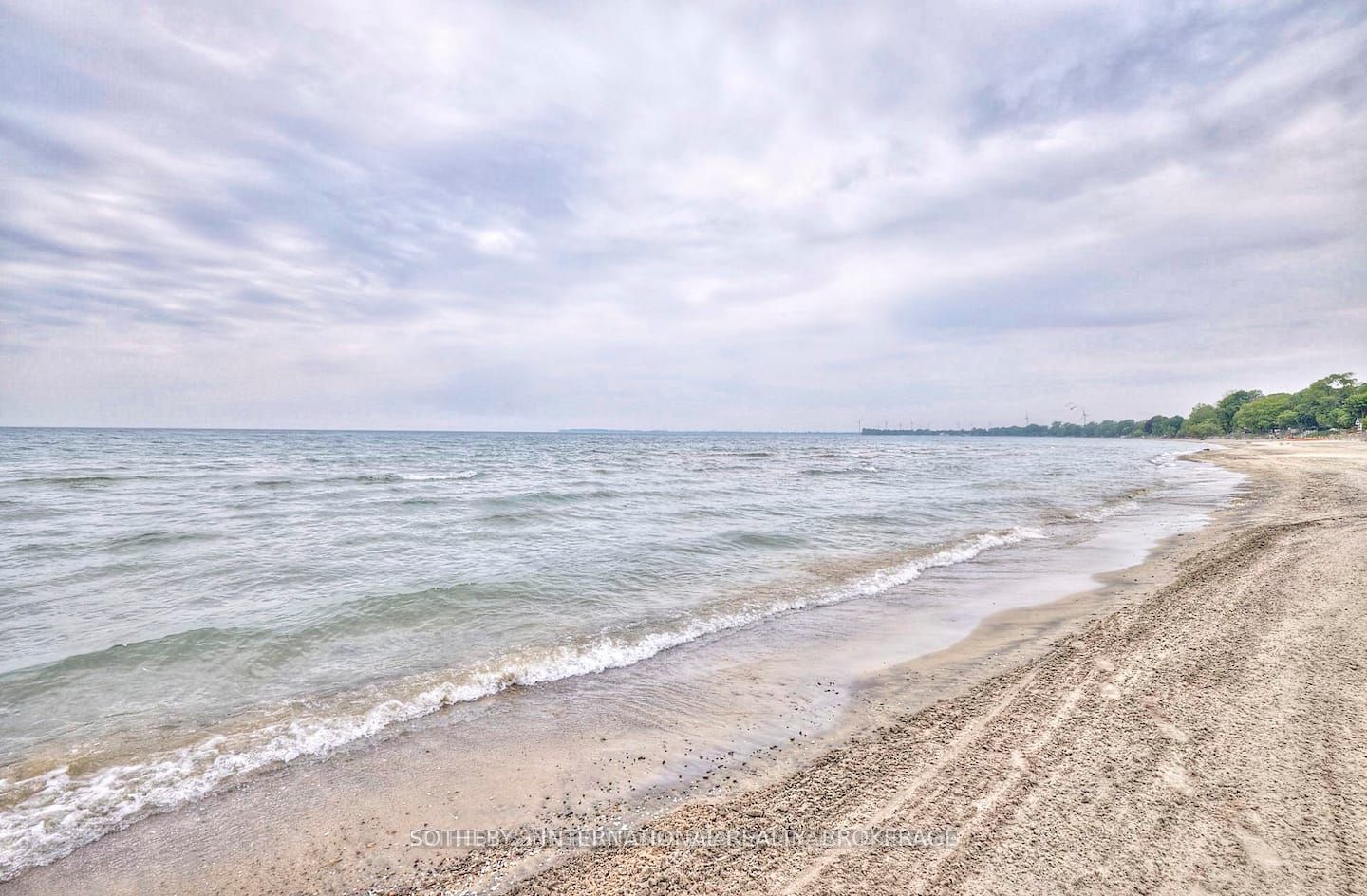 12343 Lakeshore Road Property Photo 7
