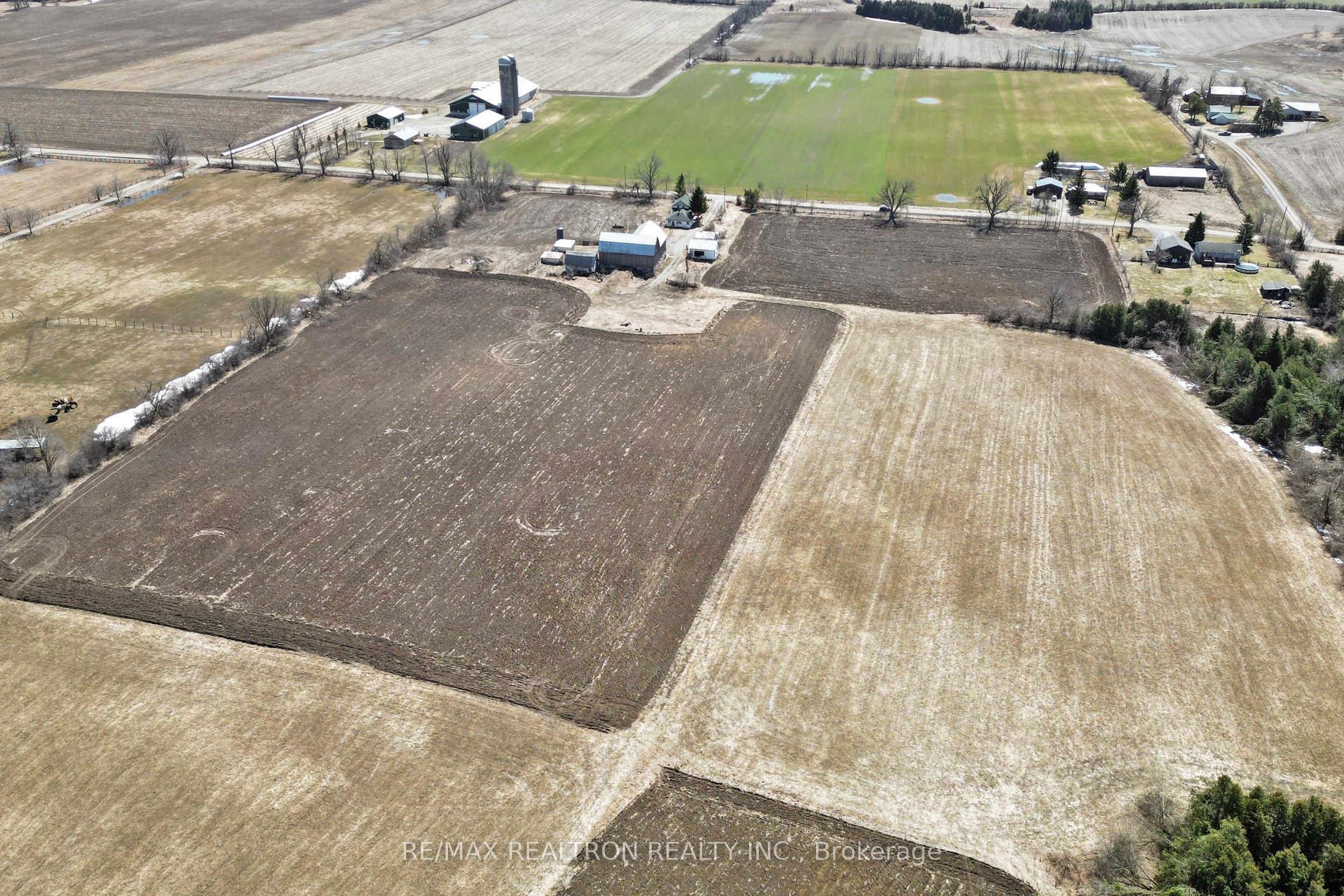 81 Fox Road Property Photo 9