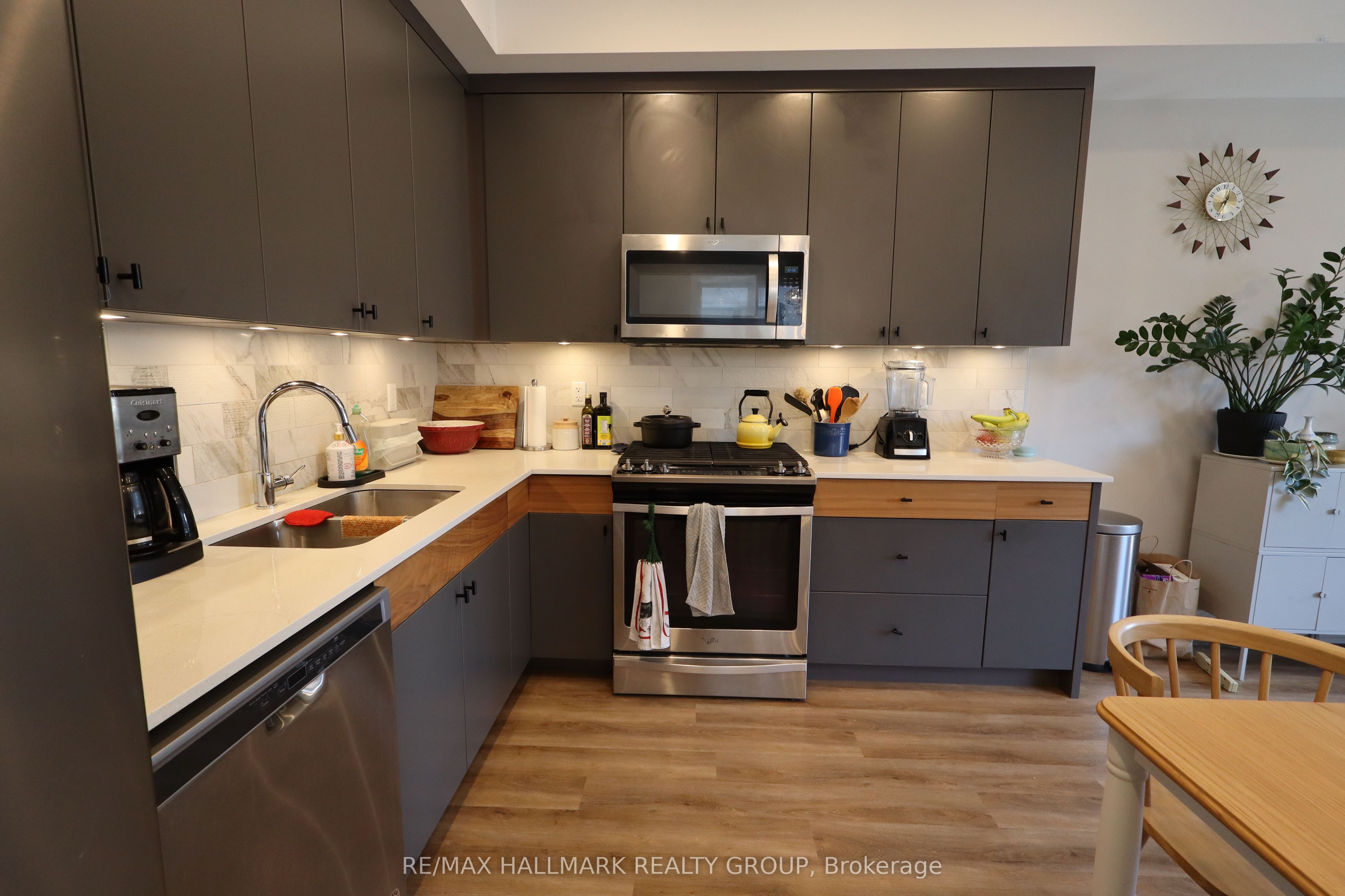 304 Elmgrove Avenue 2 Property Photo 10