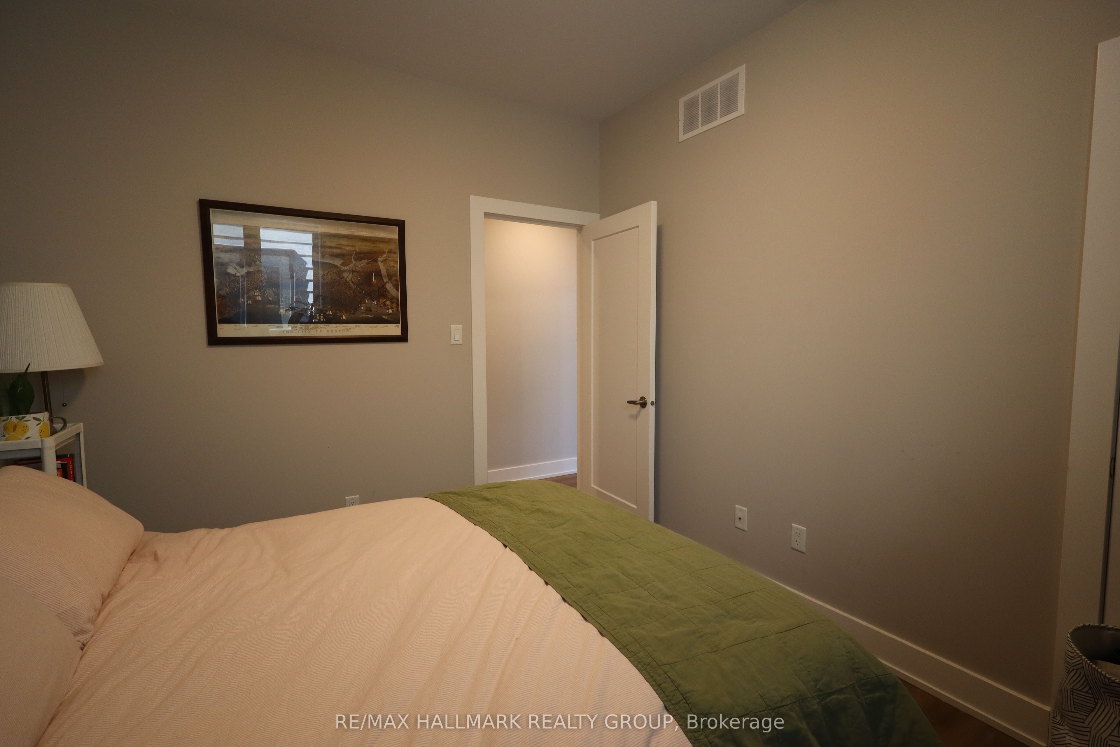 304 Elmgrove Avenue 2 Property Photo 14