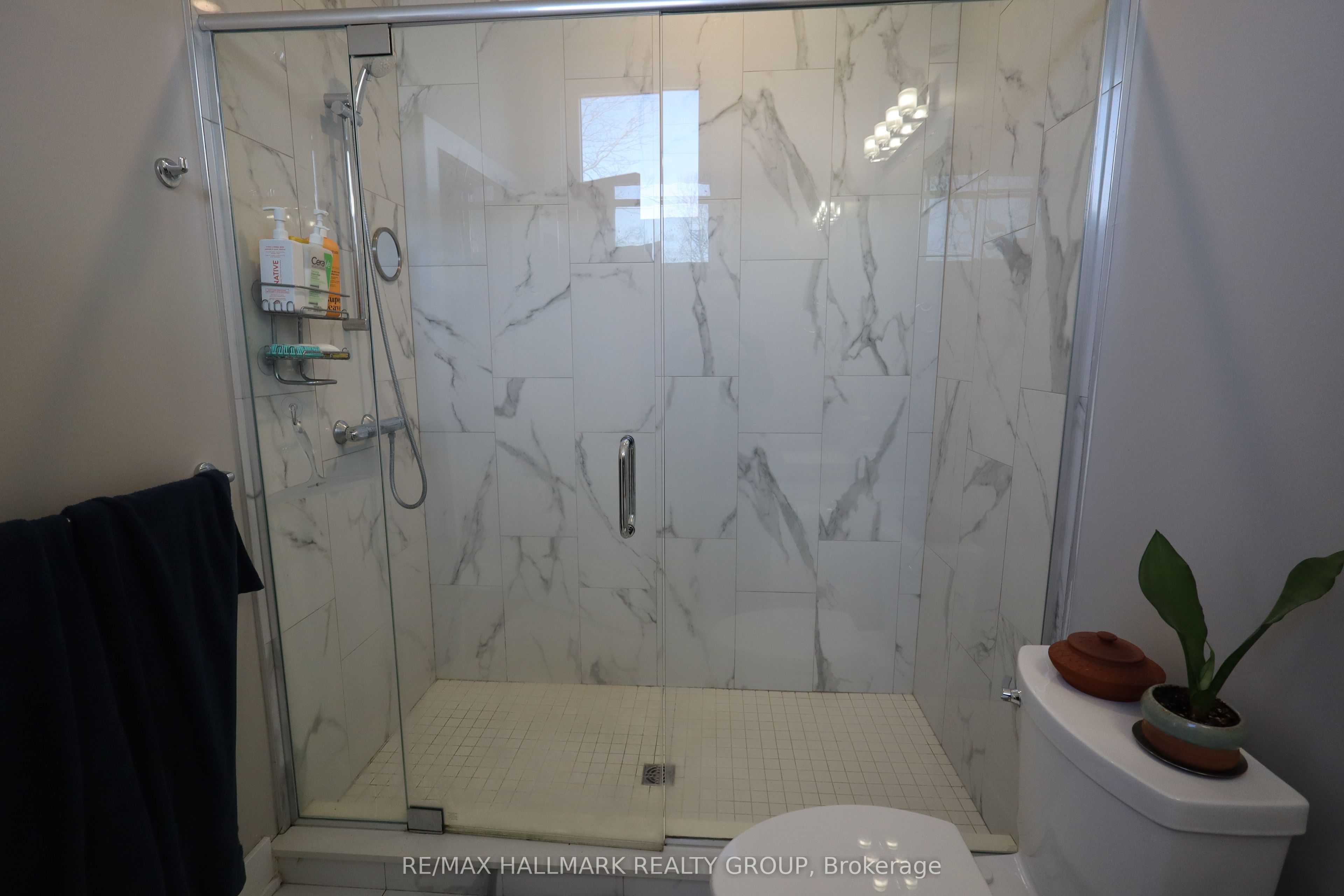 304 Elmgrove Avenue 2 Property Photo 18