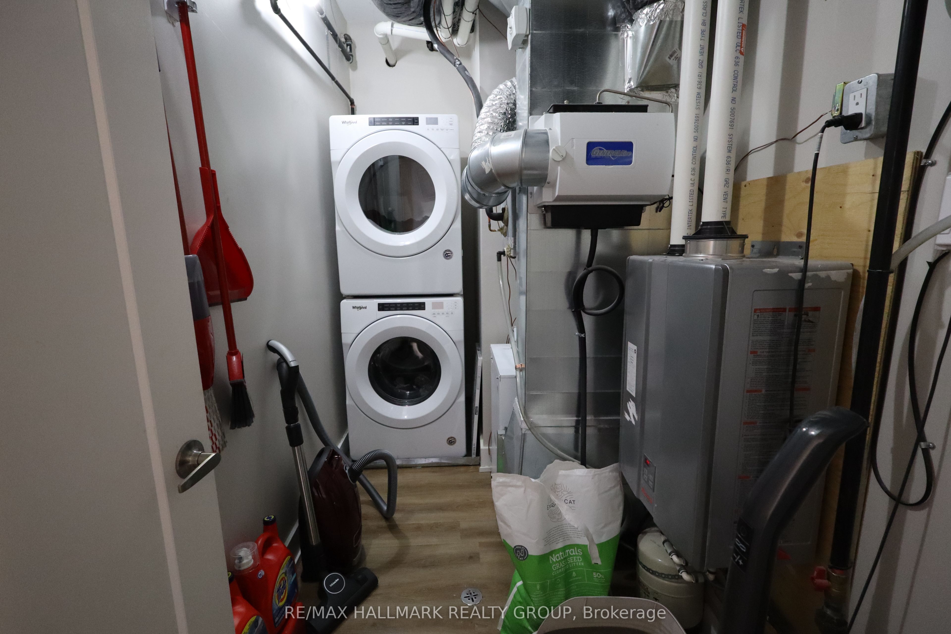 304 Elmgrove Avenue 2 Property Photo 19