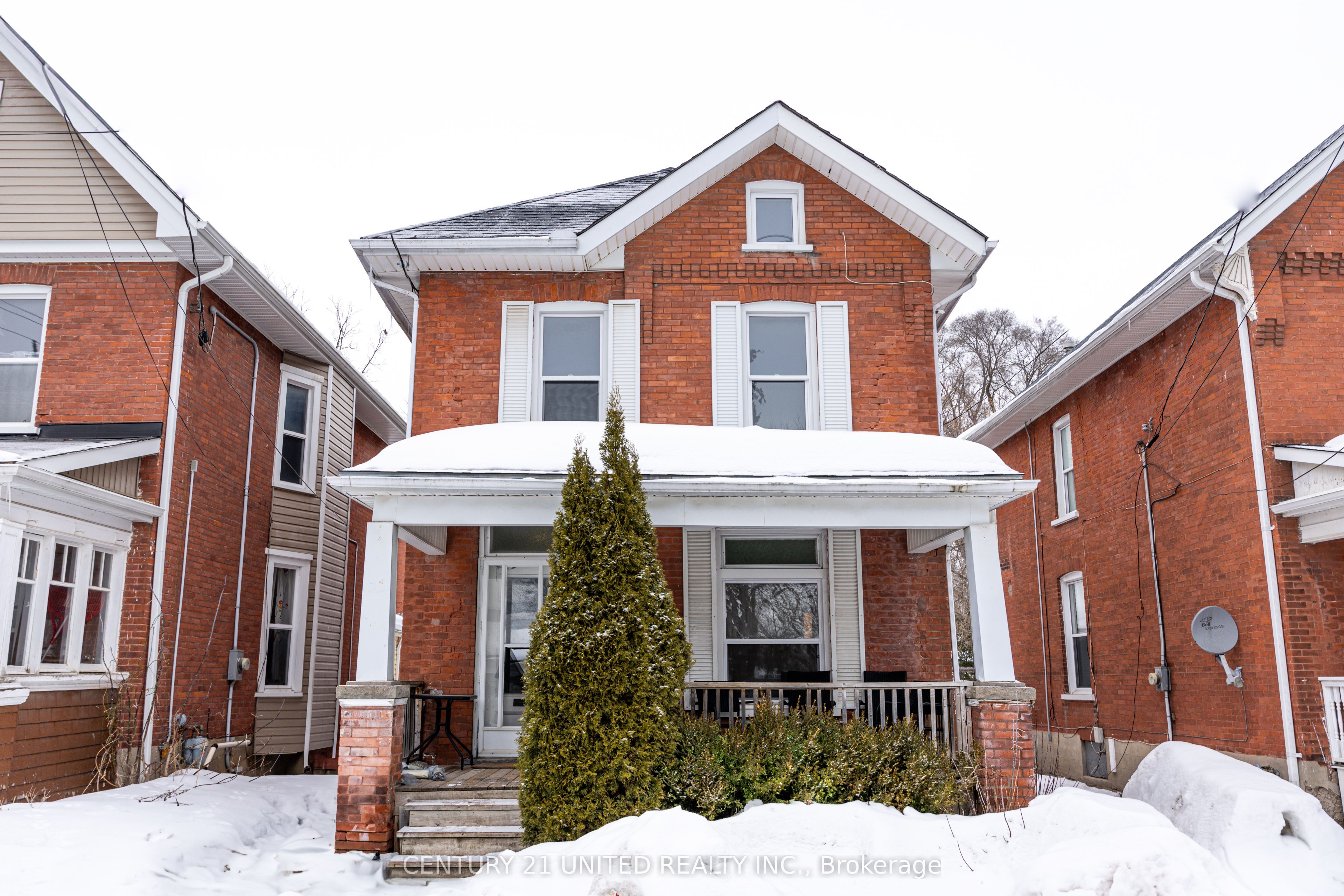 252 London St Property Photo