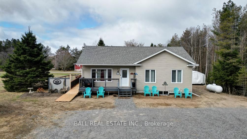 41 Maxwell Settlement Road Property Photo
