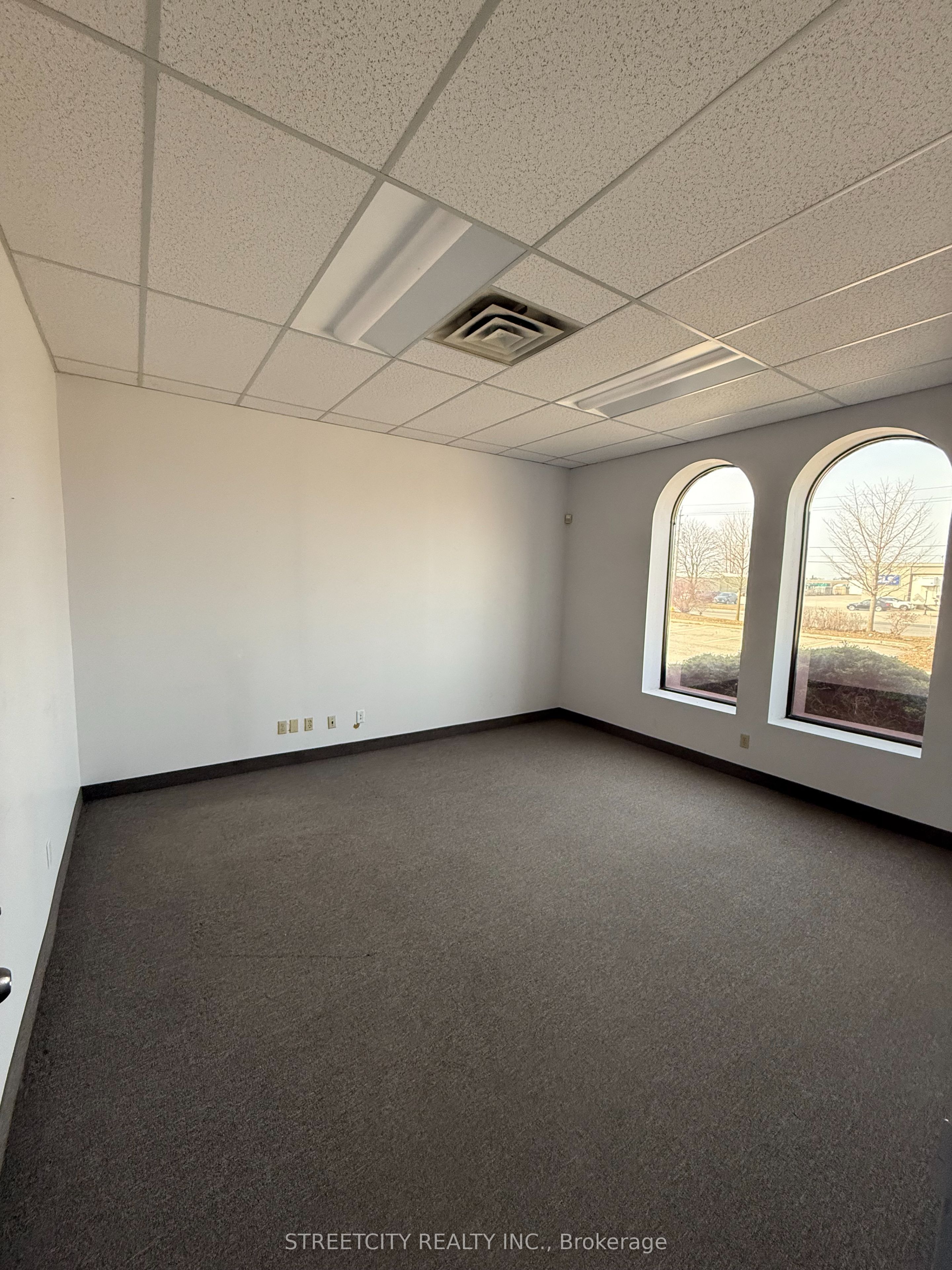 1010 Adelaide Street Property Photo 5