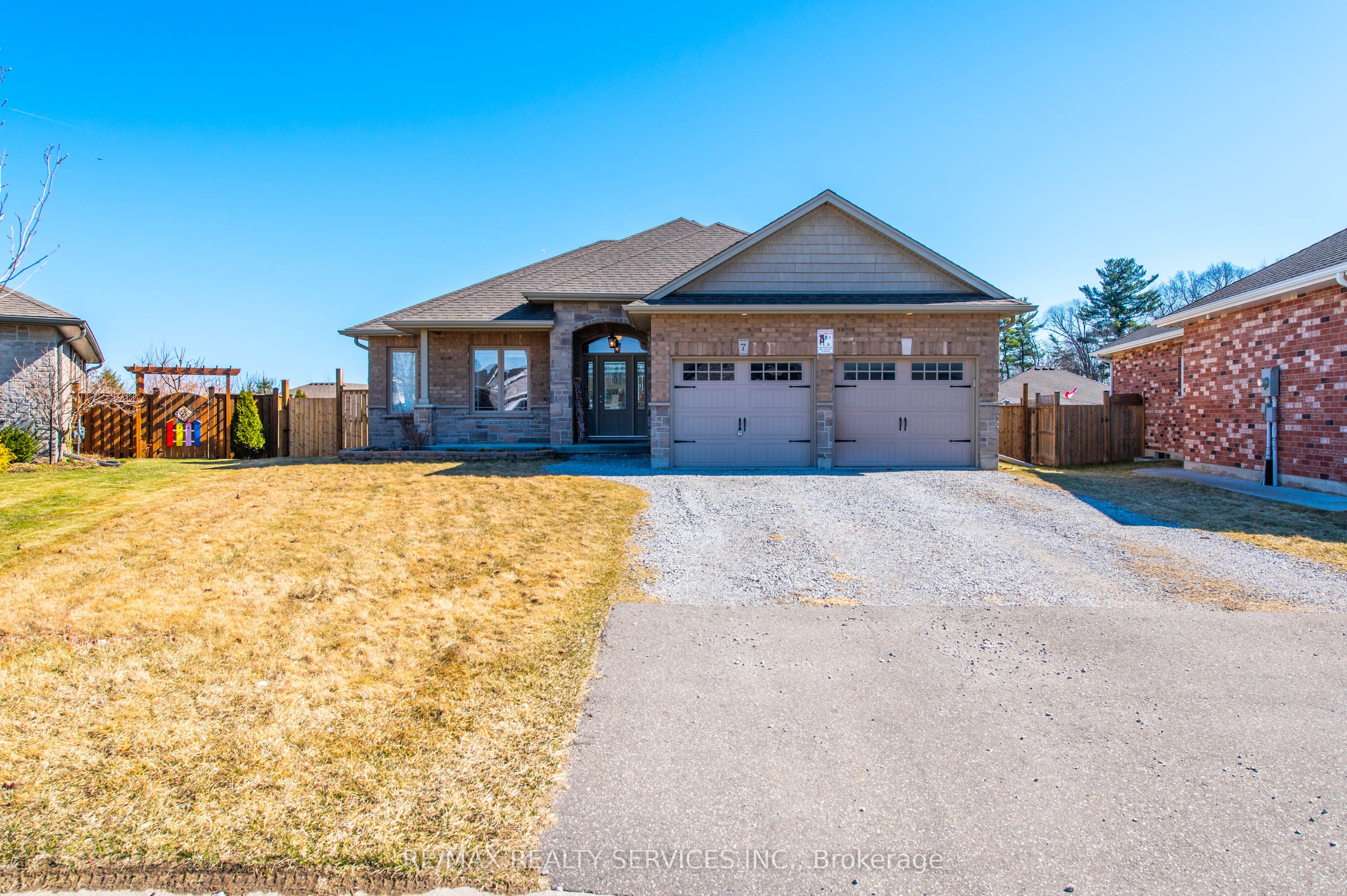 7 Cavendish Court Property Photo 2