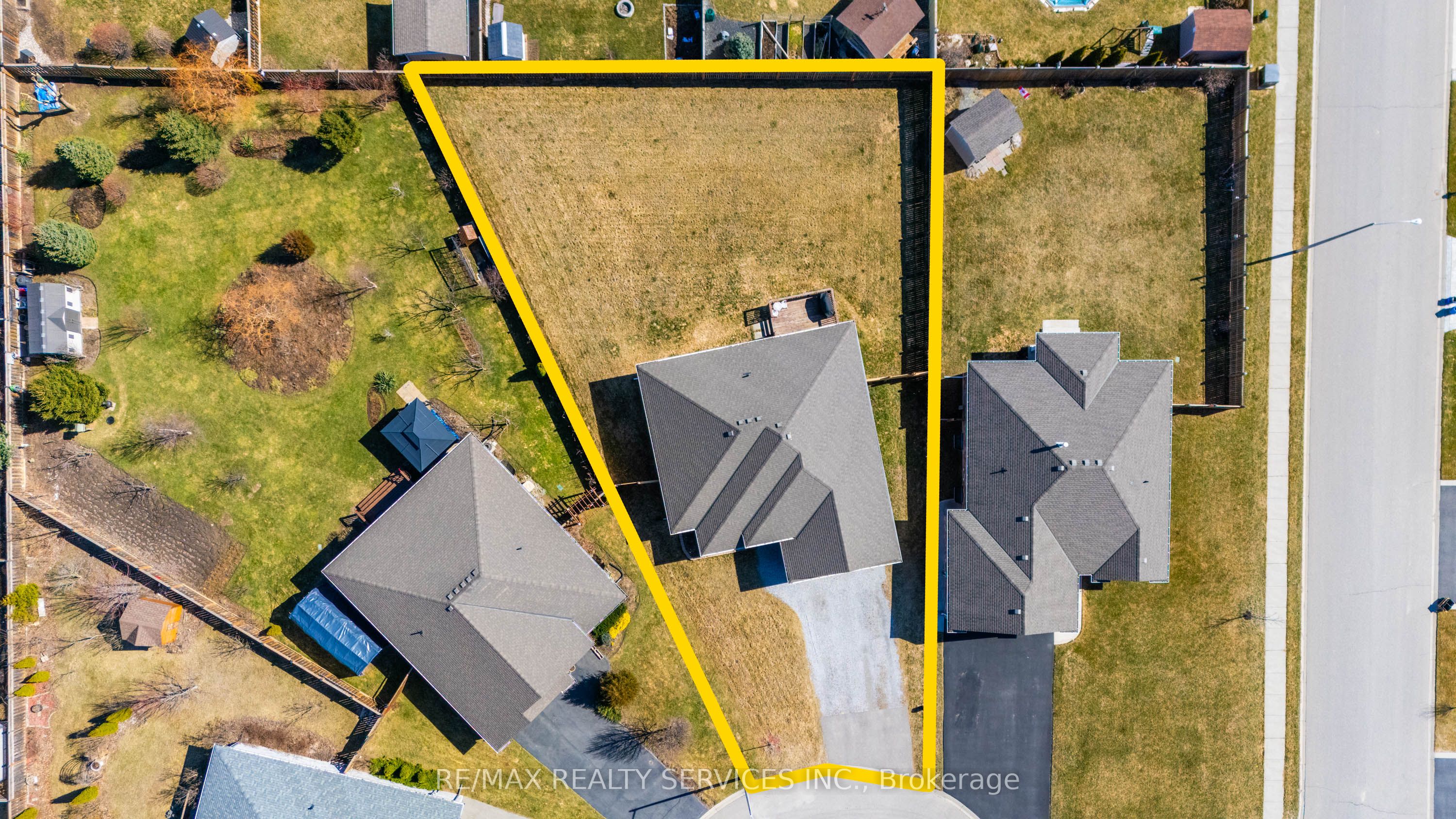 7 Cavendish Court Property Photo 3
