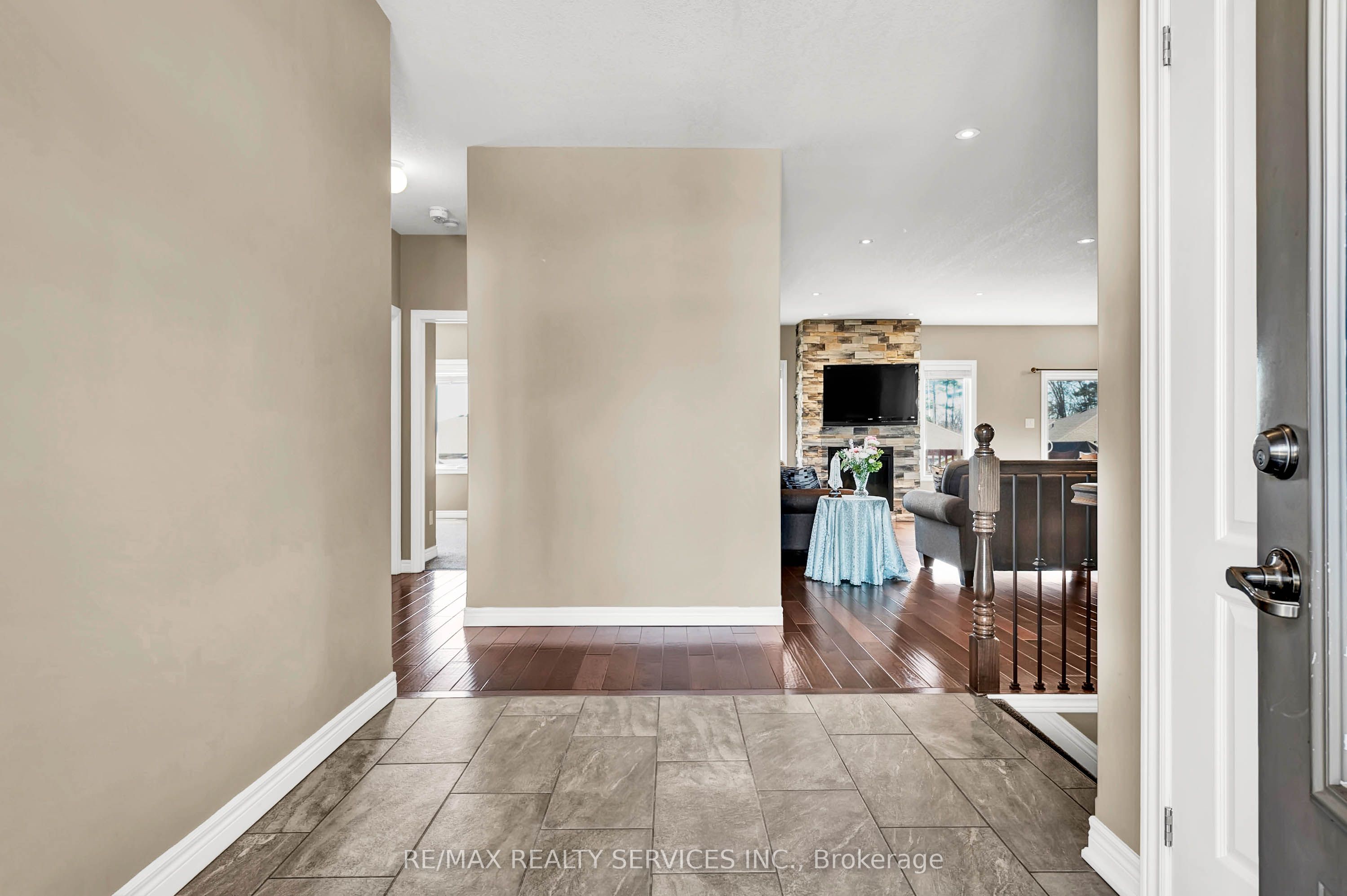 7 Cavendish Court Property Photo 5
