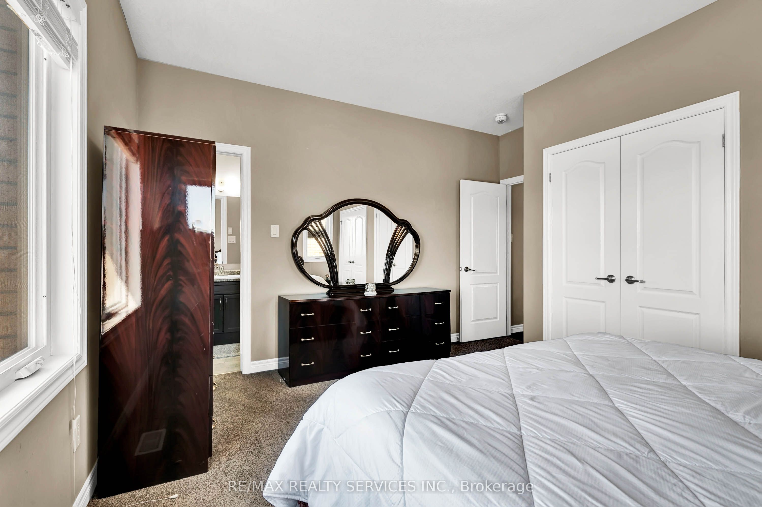 7 Cavendish Court Property Photo 16