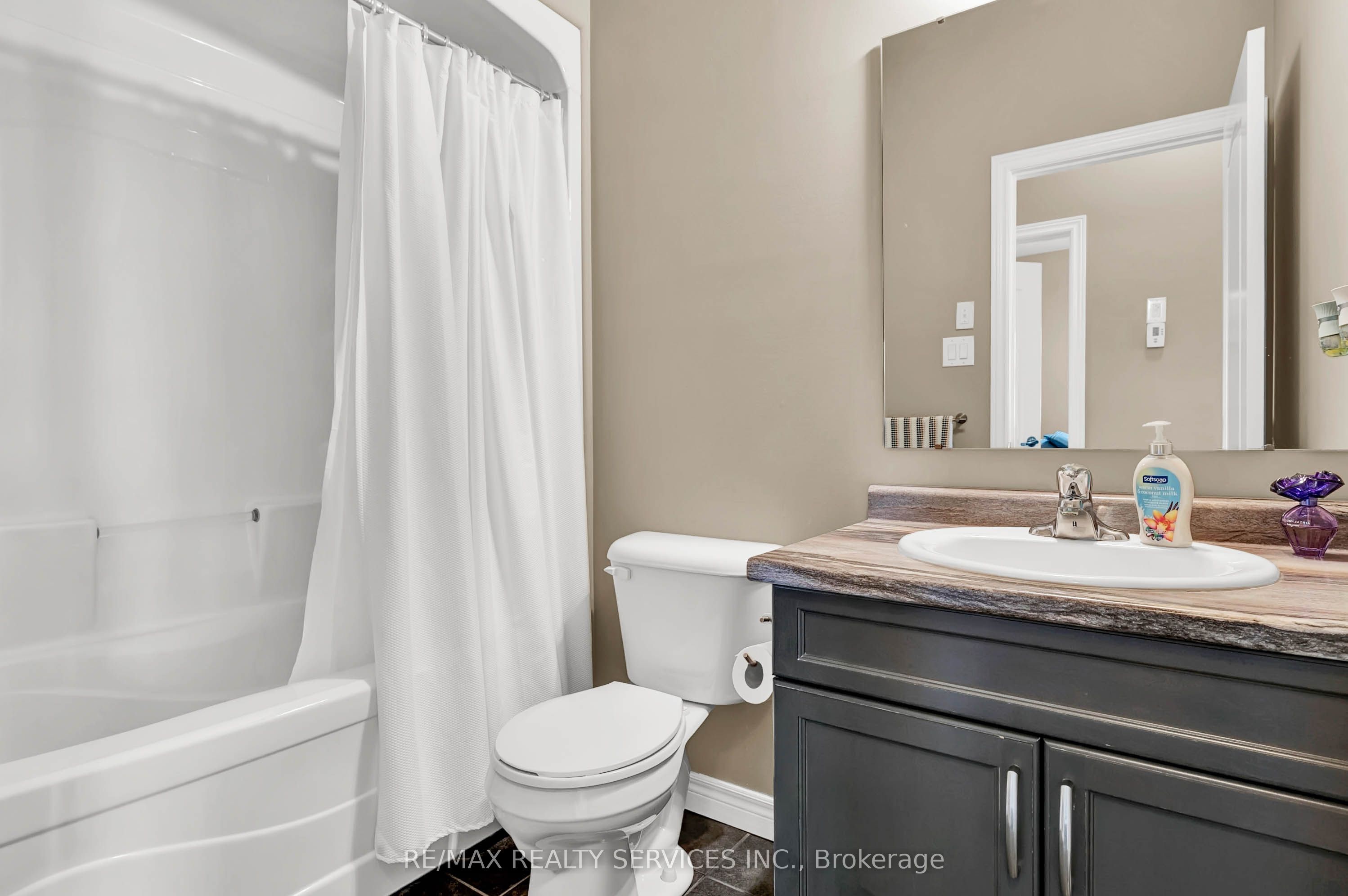 7 Cavendish Court Property Photo 22