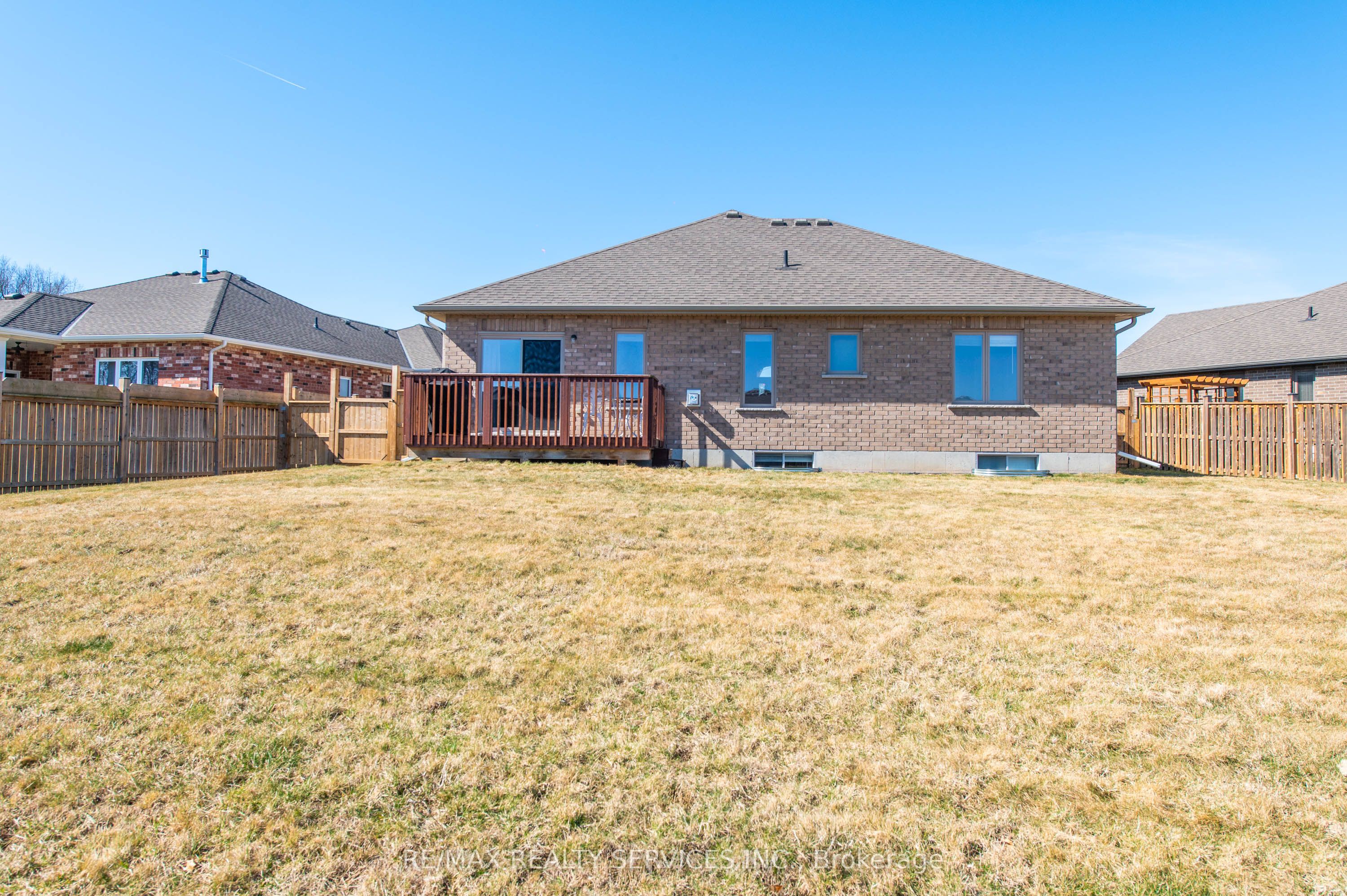 7 Cavendish Court Property Photo 33