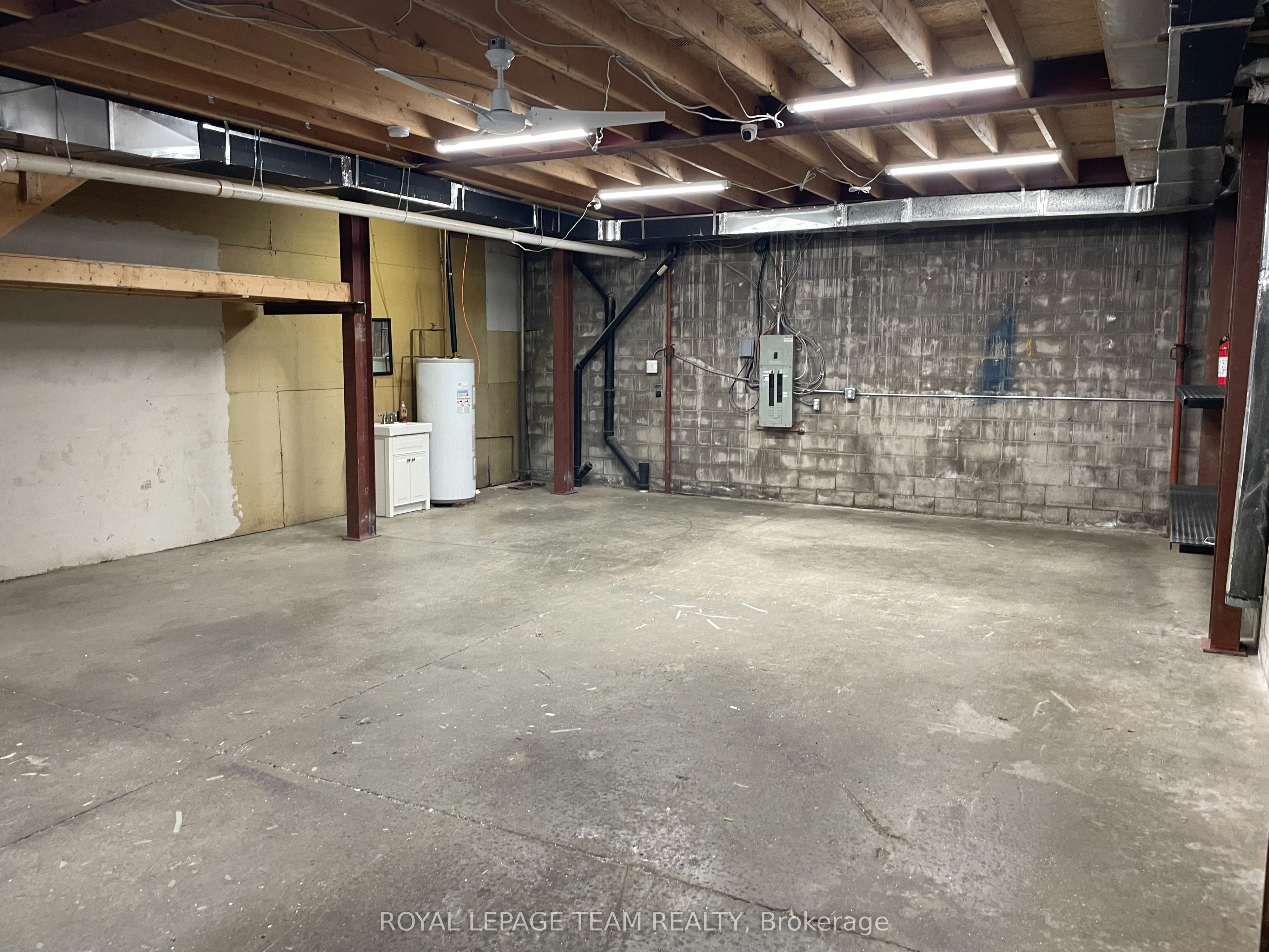 #18 - 2759 Fenton Road Property Photo 15
