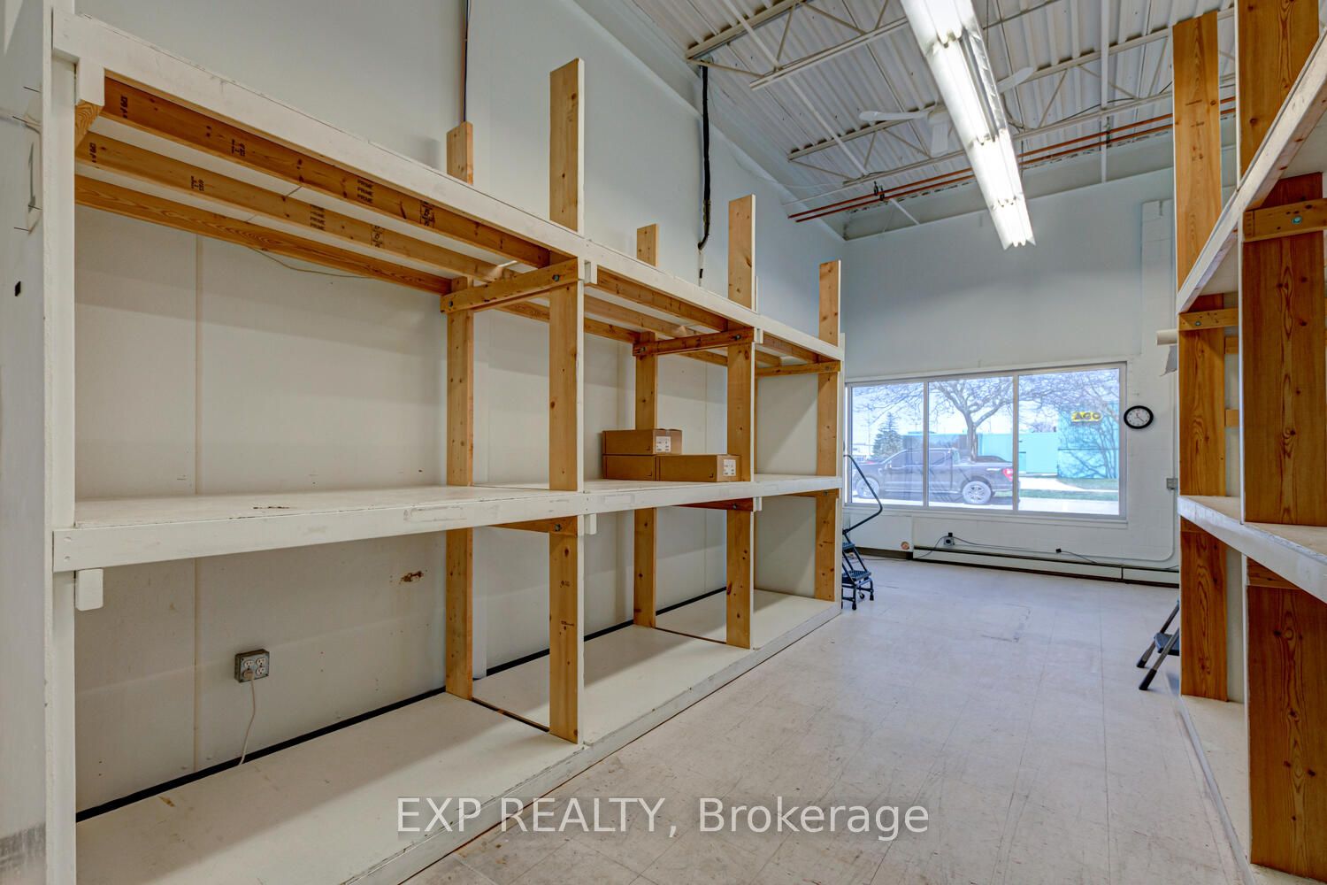 #5-7 - 480 Sovereign Road Property Photo 5