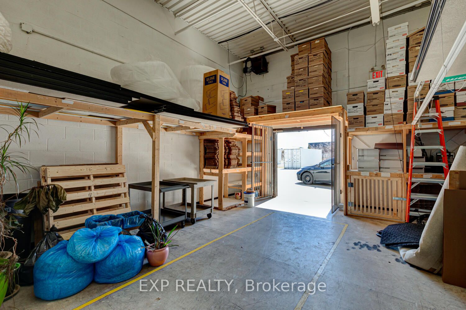 #5-7 - 480 Sovereign Road Property Photo 8