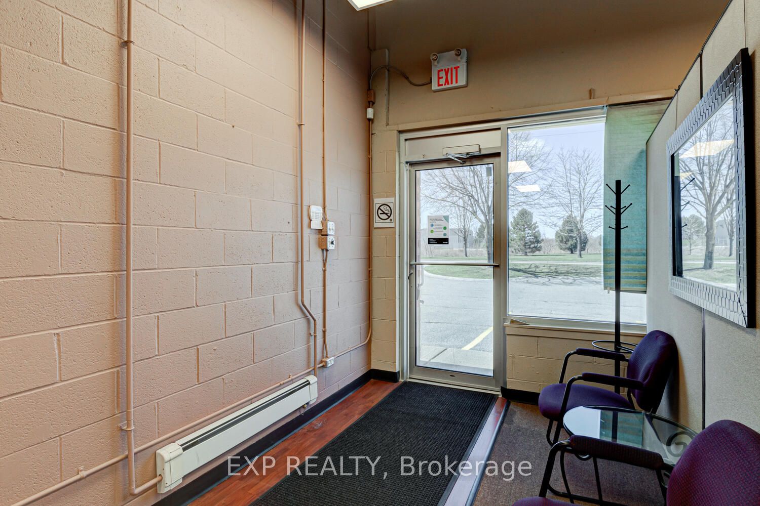 #5-7 - 480 Sovereign Road Property Photo 12
