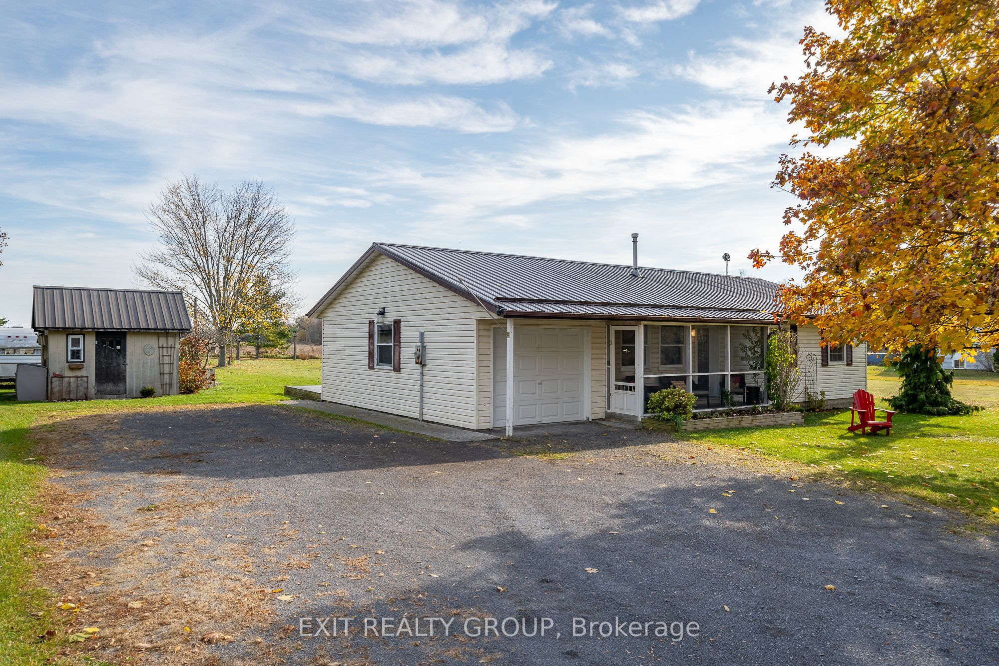 17884 Loyalist Pkwy Property Photo