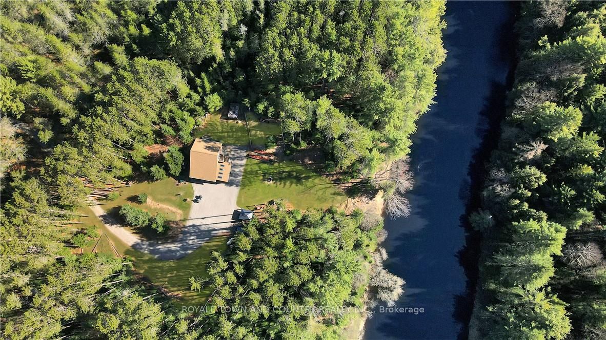 22 Winchester Drive Property Photo