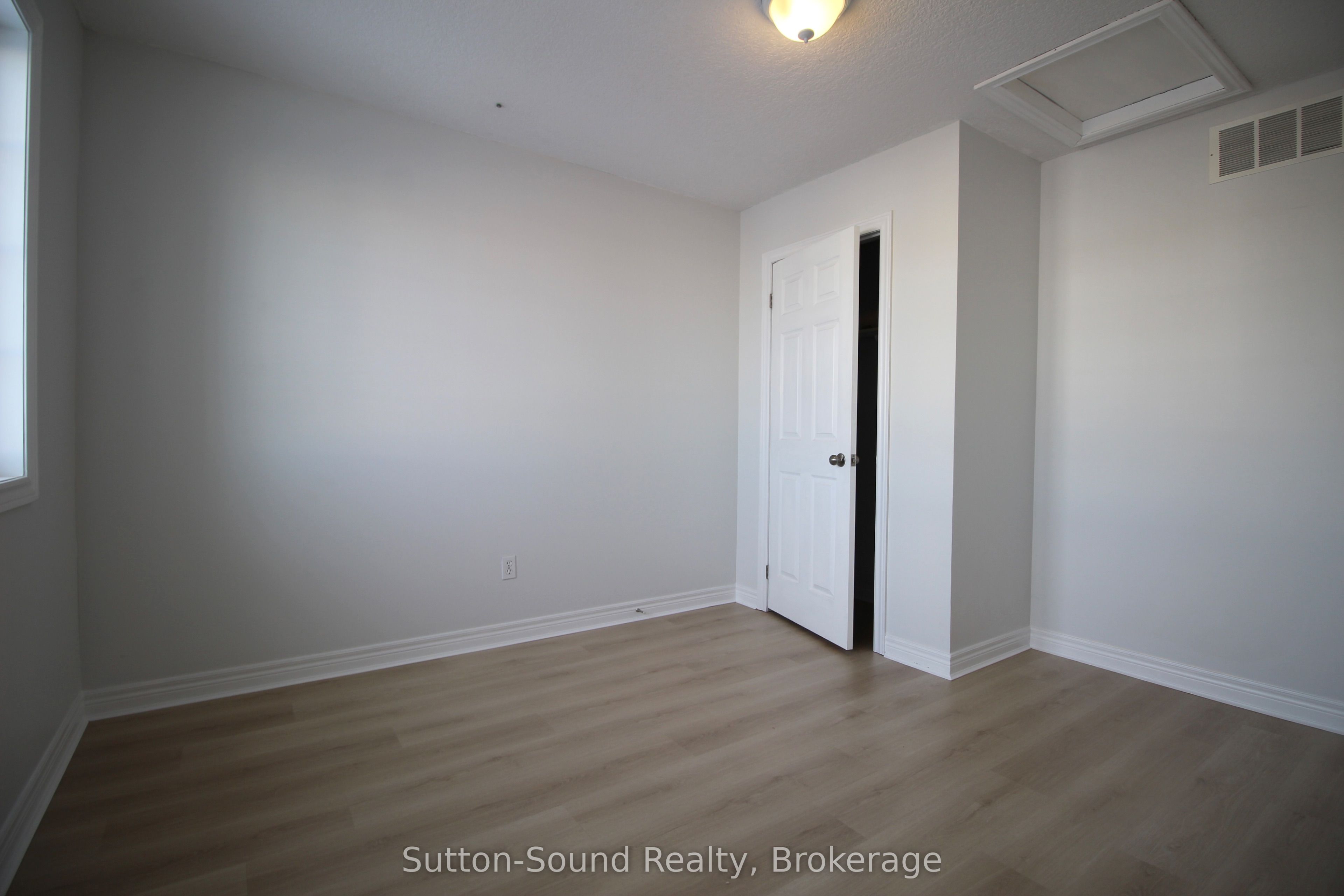 1392 14th Avenue Property Photo 14