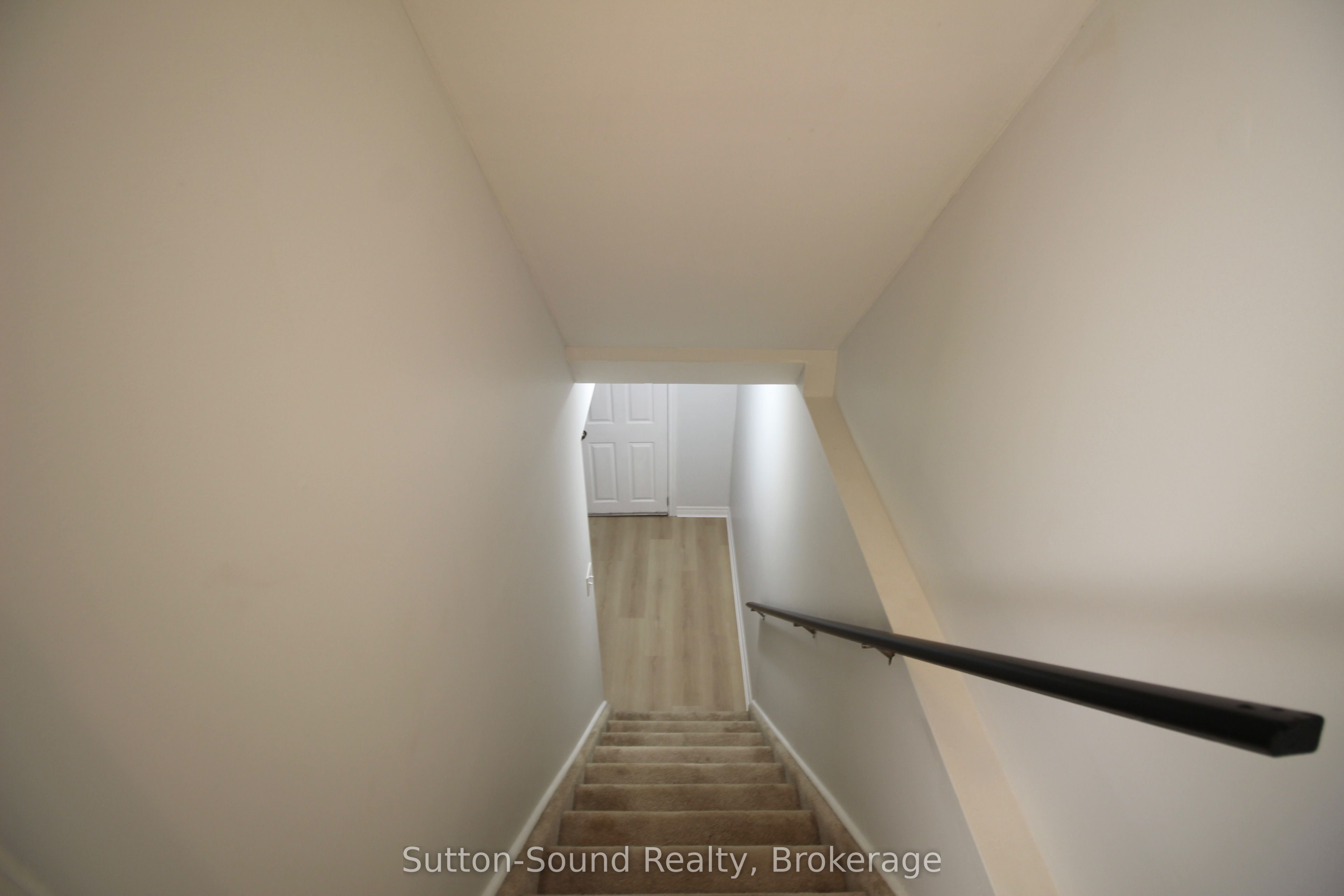 1392 14th Avenue Property Photo 17