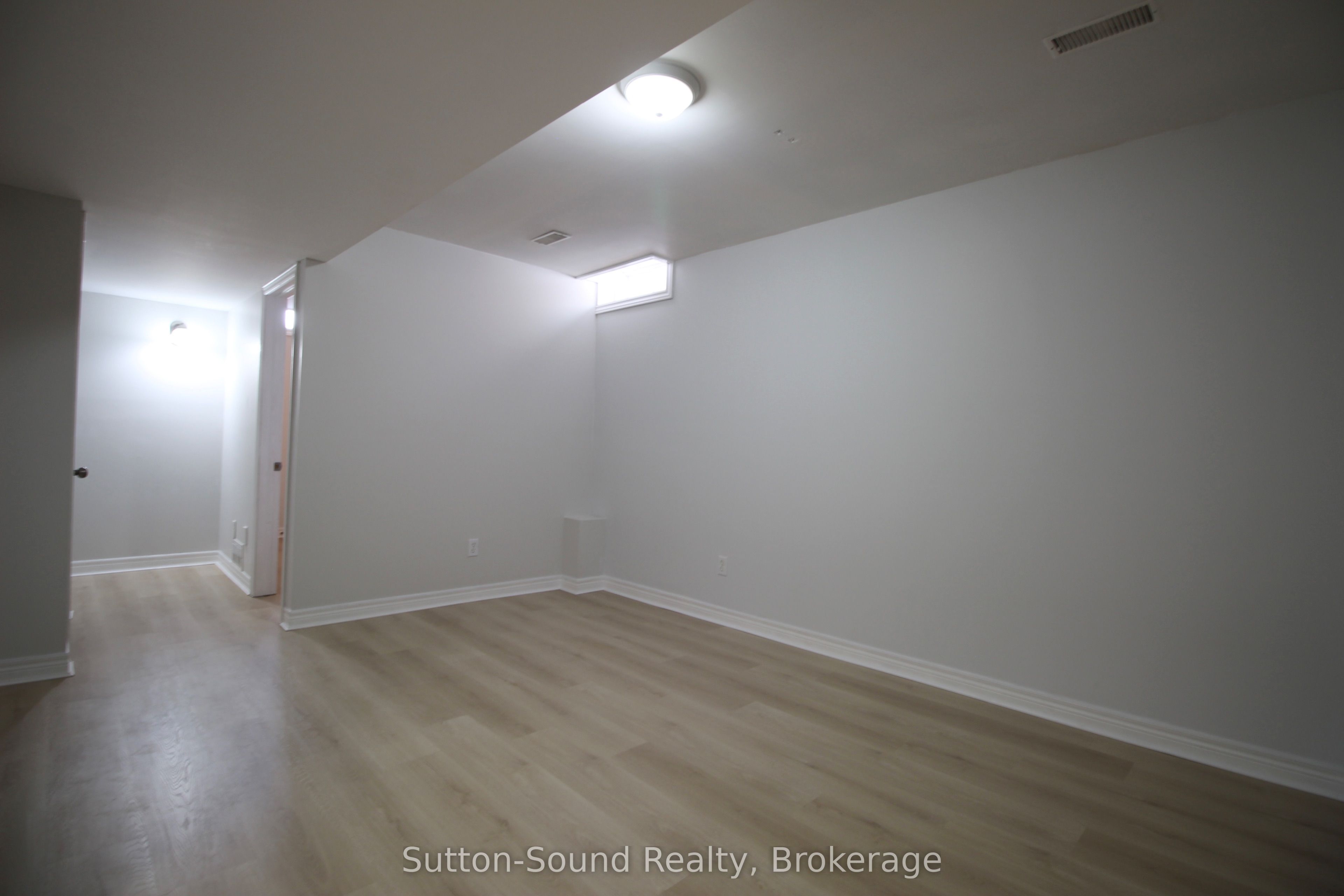 1392 14th Avenue Property Photo 18